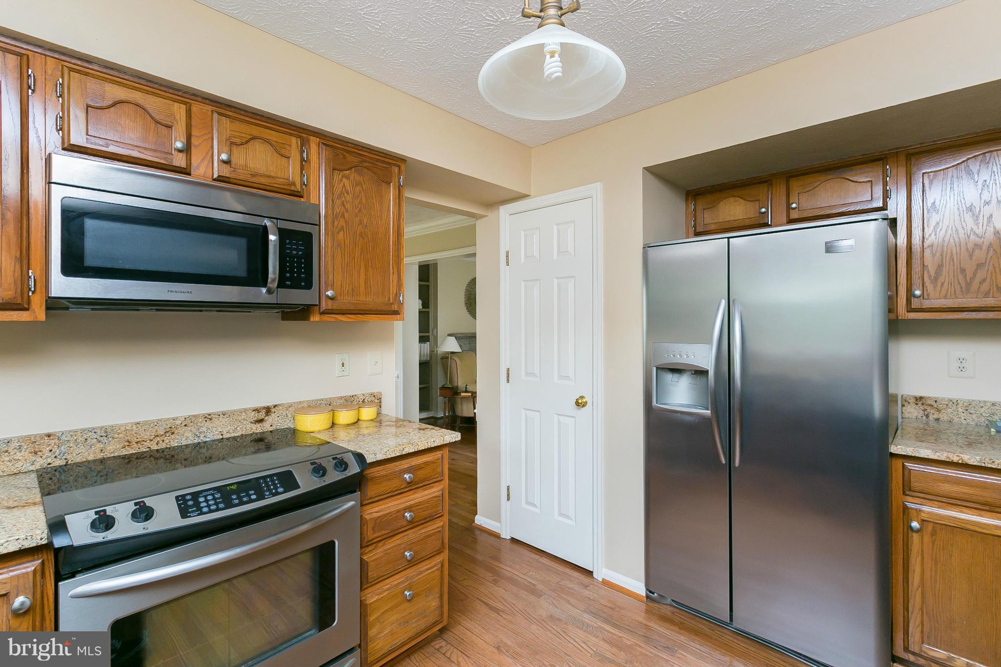 CHAPMAN FARM AT CROFTON - Residential