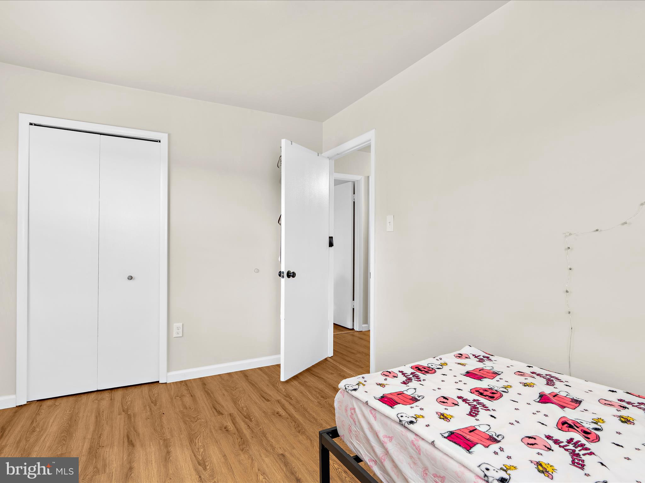 FOUR SEASONS ESTATES - Residential