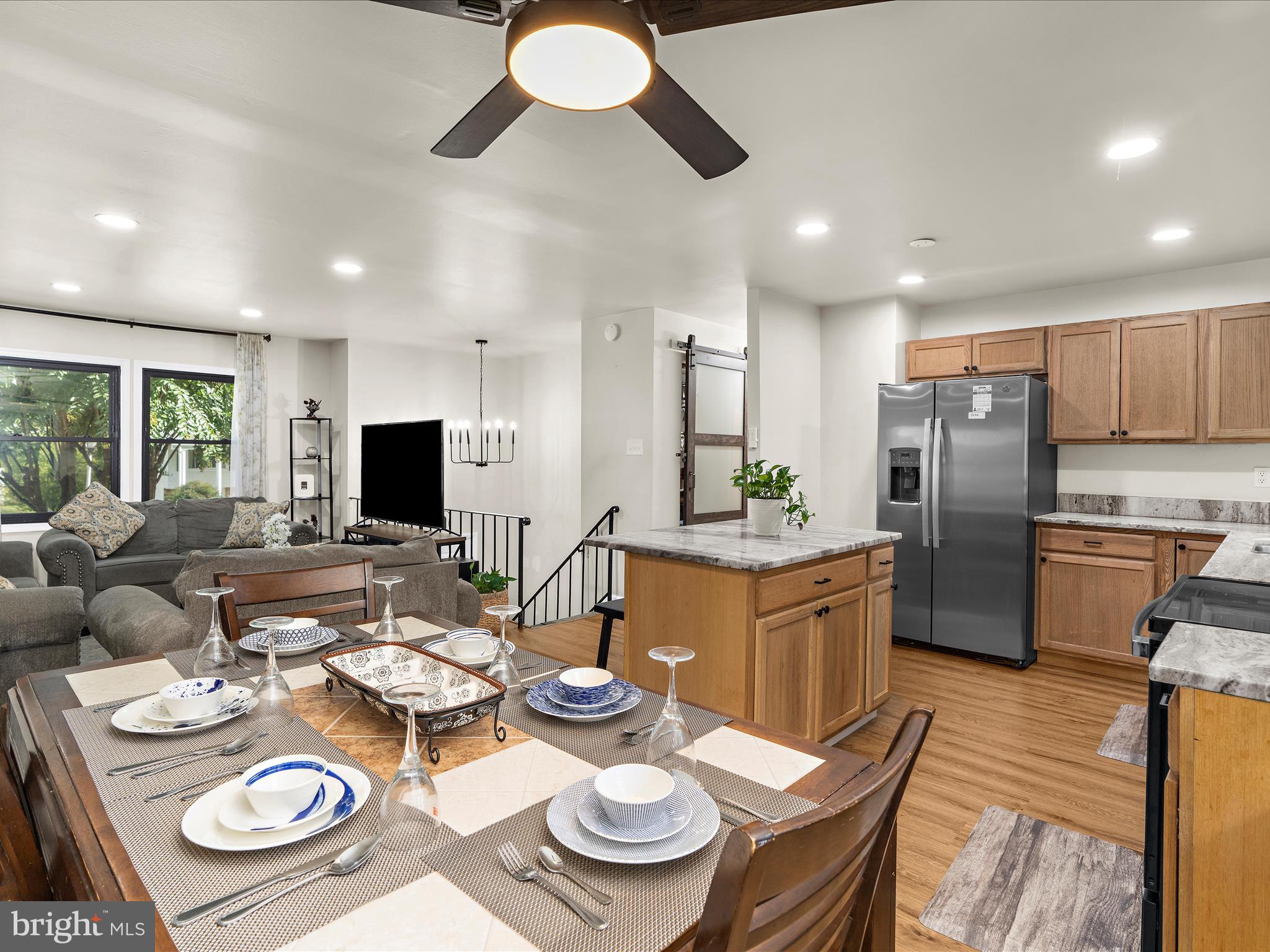 FOUR SEASONS ESTATES - Residential