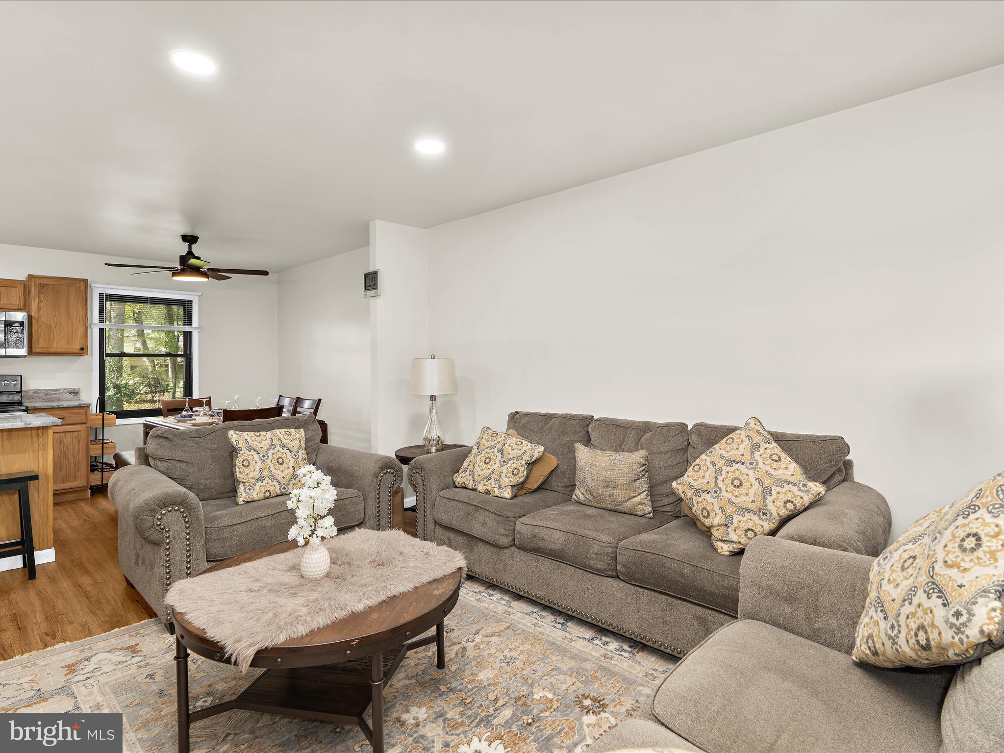 FOUR SEASONS ESTATES - Residential