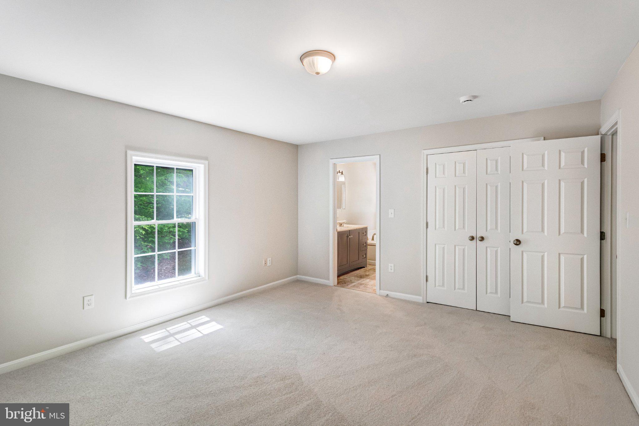 BELL TRACT LAKE JACKSON - Residential