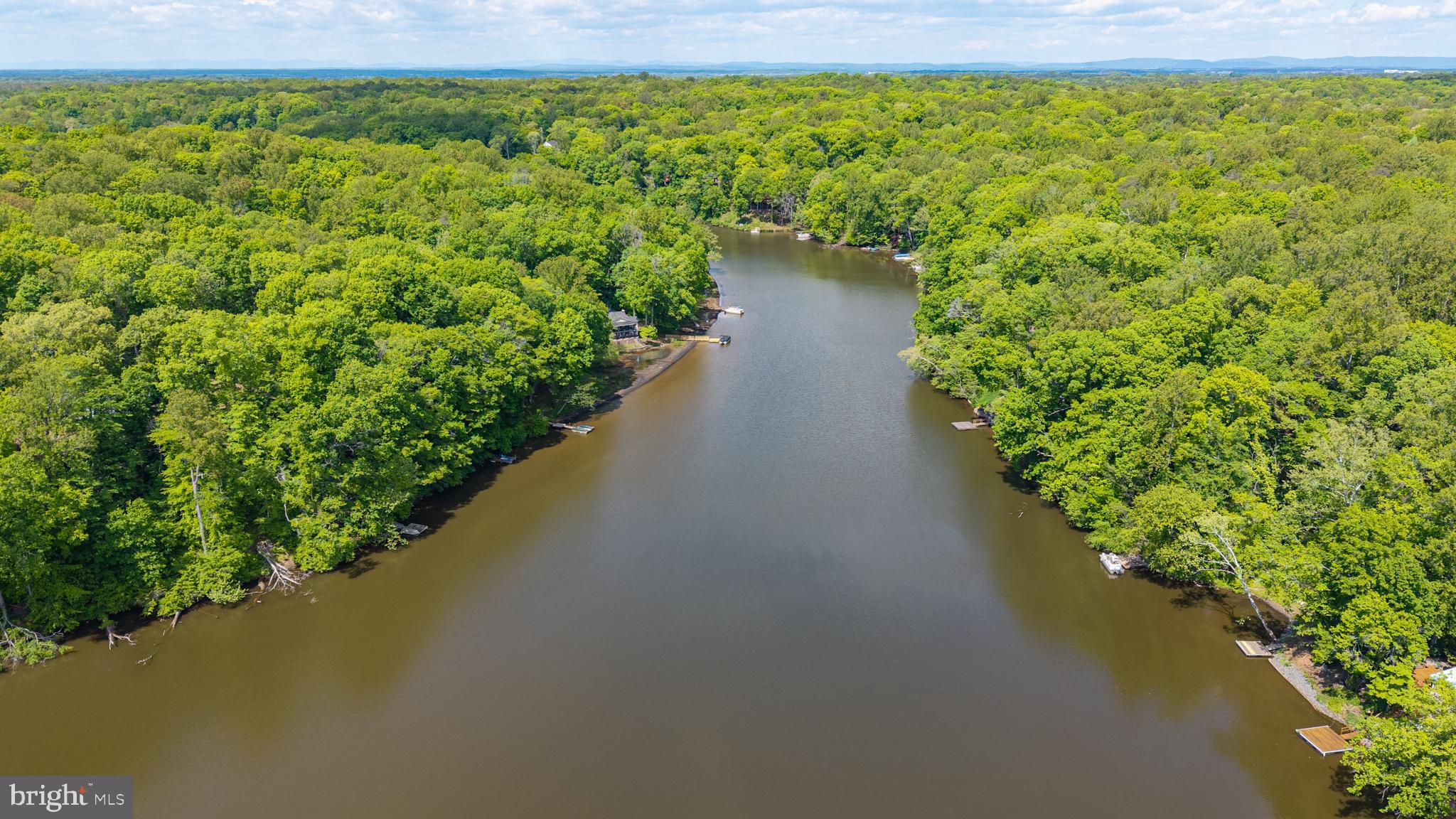 BELL TRACT LAKE JACKSON - Residential