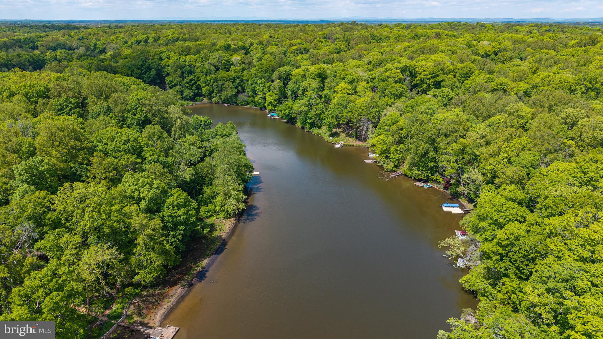 BELL TRACT LAKE JACKSON - Residential