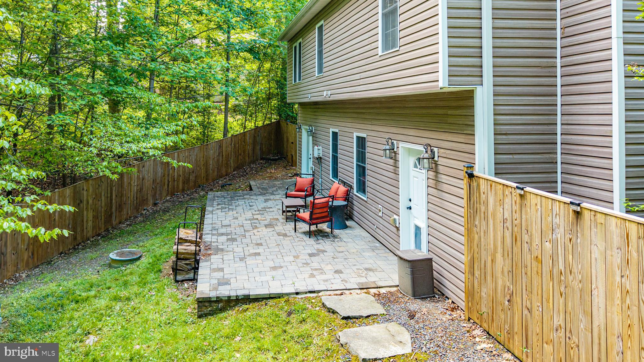 BELL TRACT LAKE JACKSON - Residential
