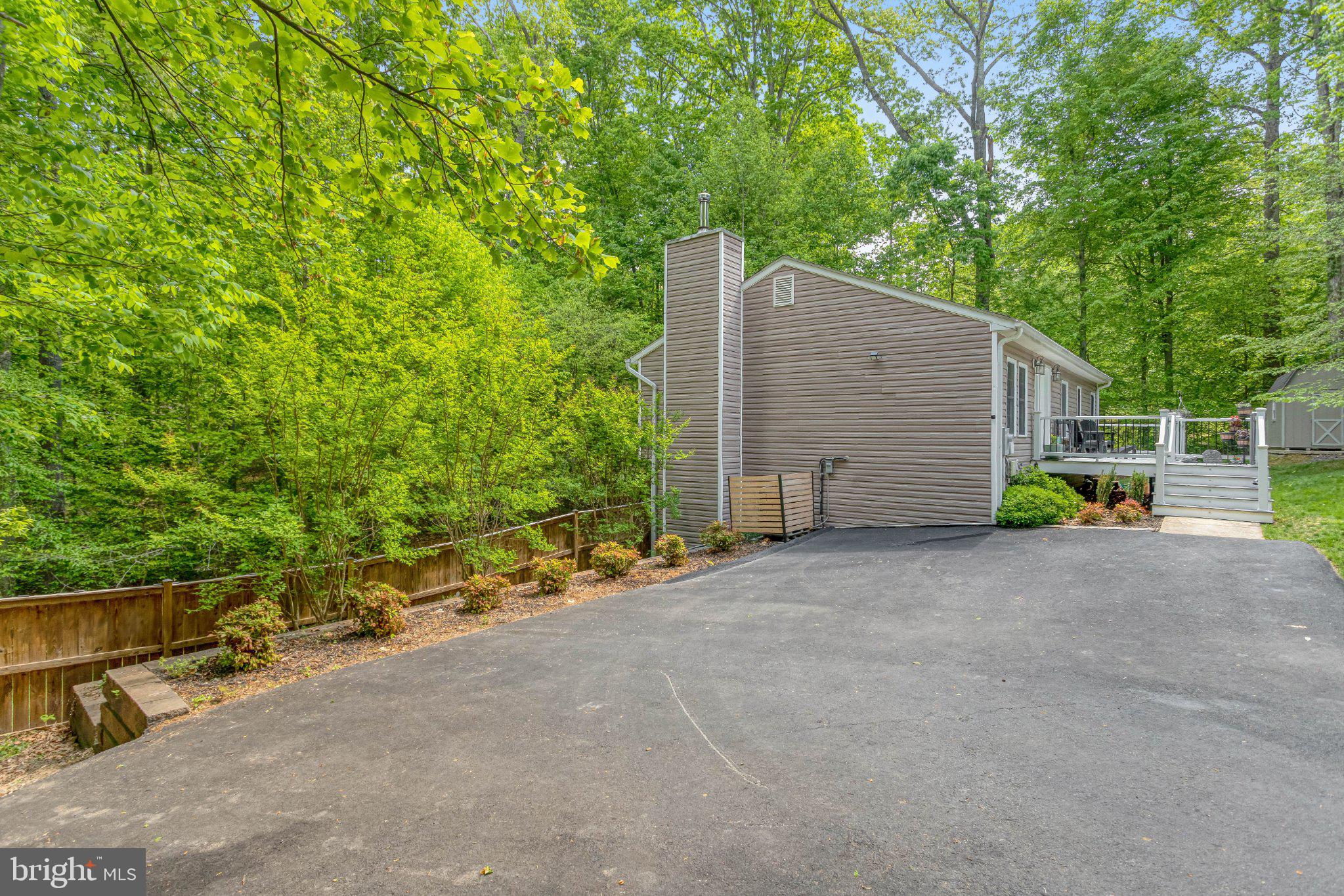 BELL TRACT LAKE JACKSON - Residential