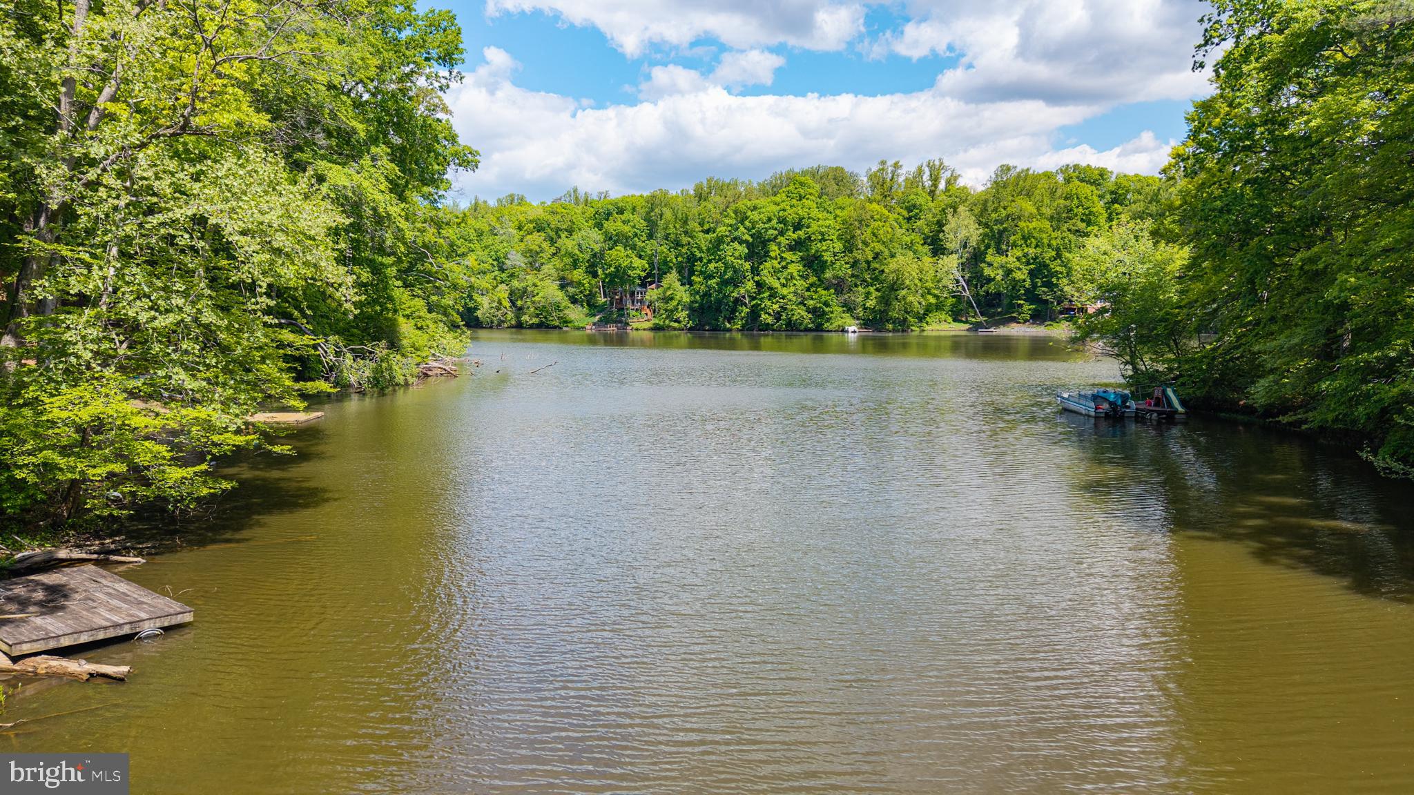 BELL TRACT LAKE JACKSON - Residential