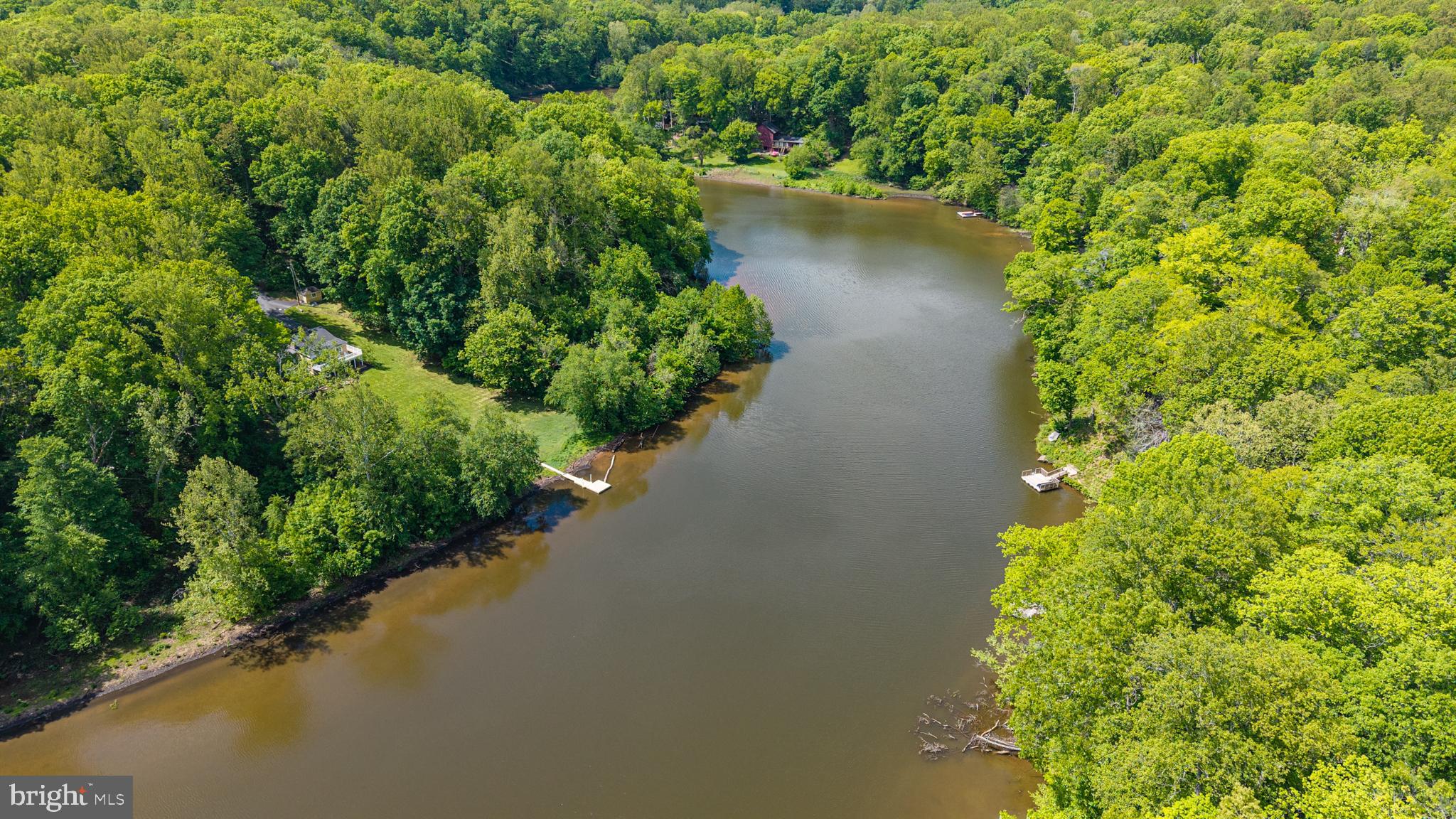 BELL TRACT LAKE JACKSON - Residential
