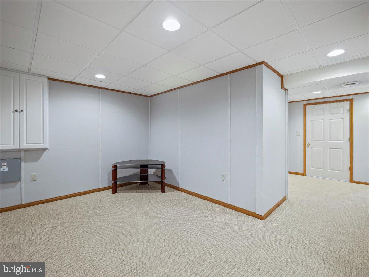 STEEPLE CHASE - Residential