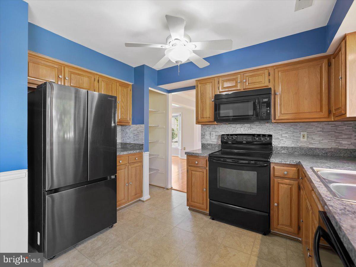 STEEPLE CHASE - Residential