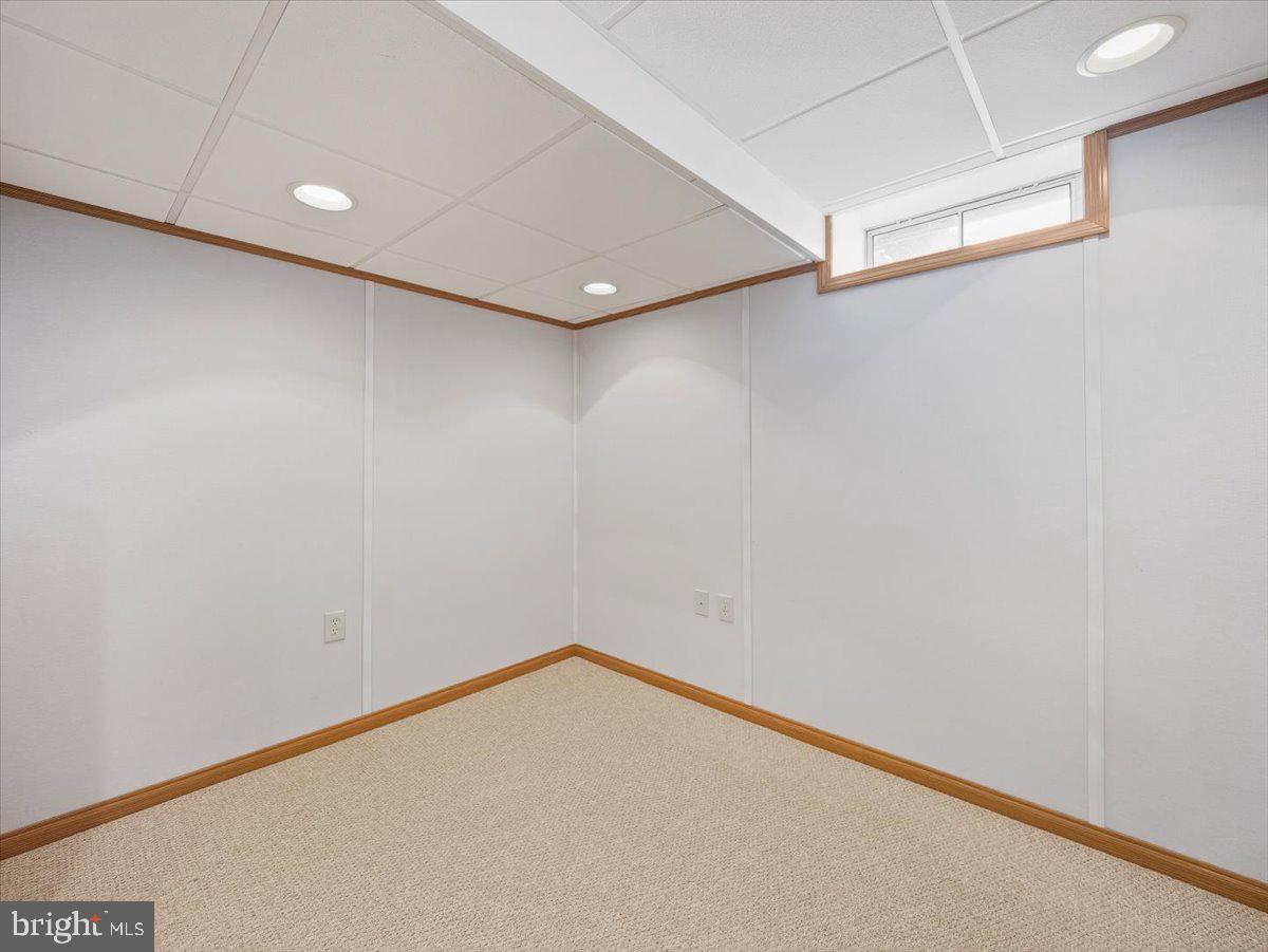 STEEPLE CHASE - Residential