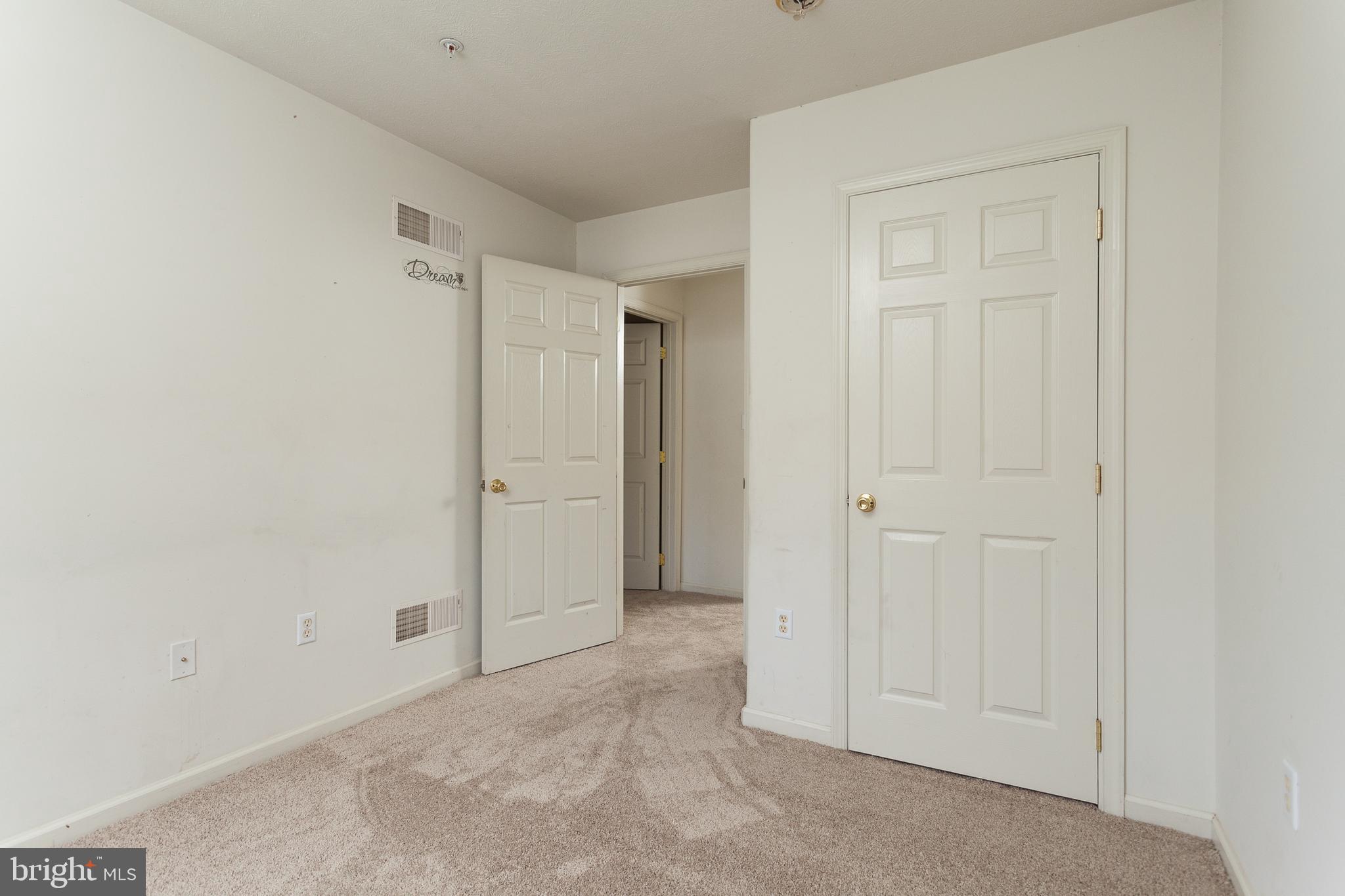 TIMBERBROOK - Residential