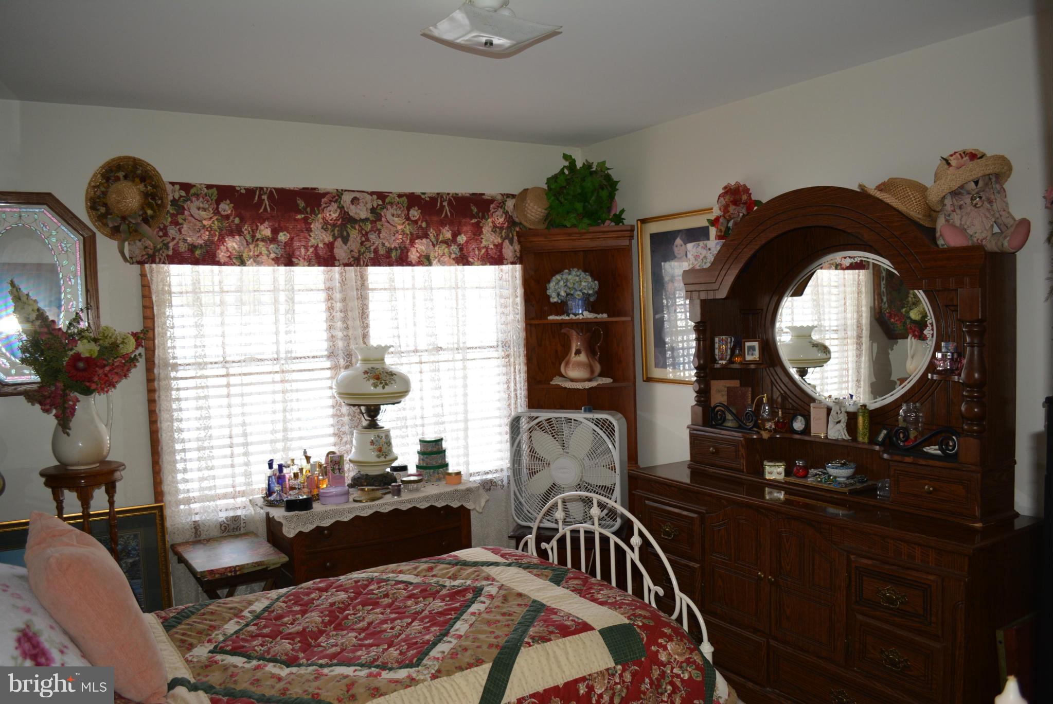 BARRETT LANDS - Farm