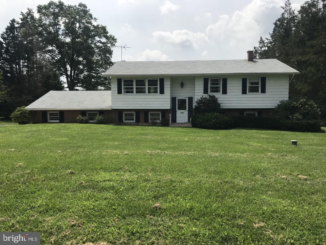 WALNUT HILL ESTATES - Residential