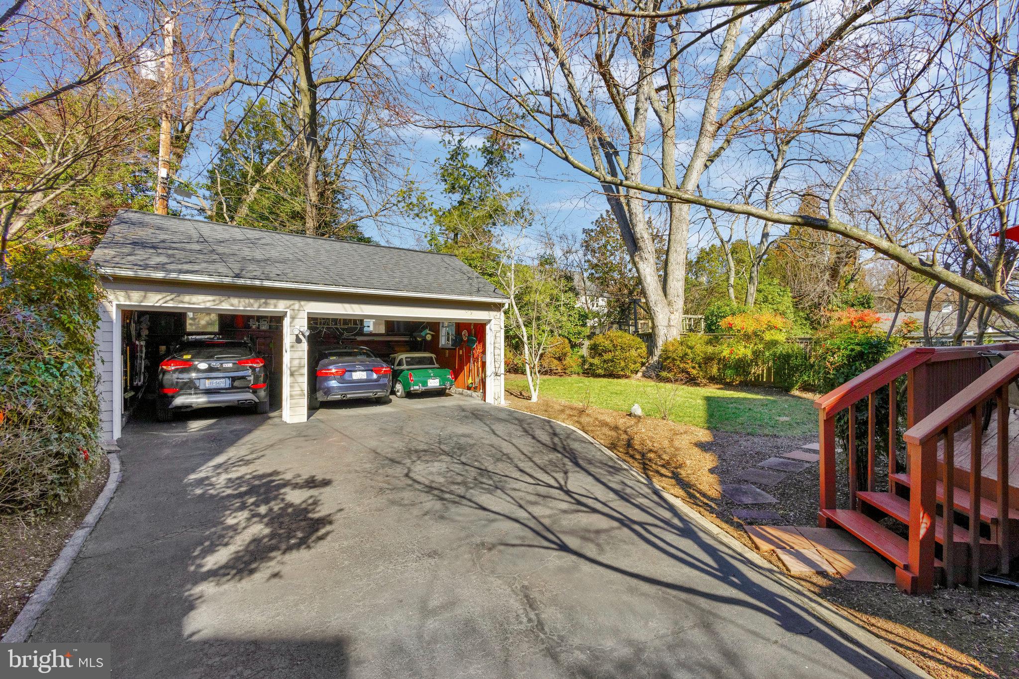 ROSEMONT - Residential