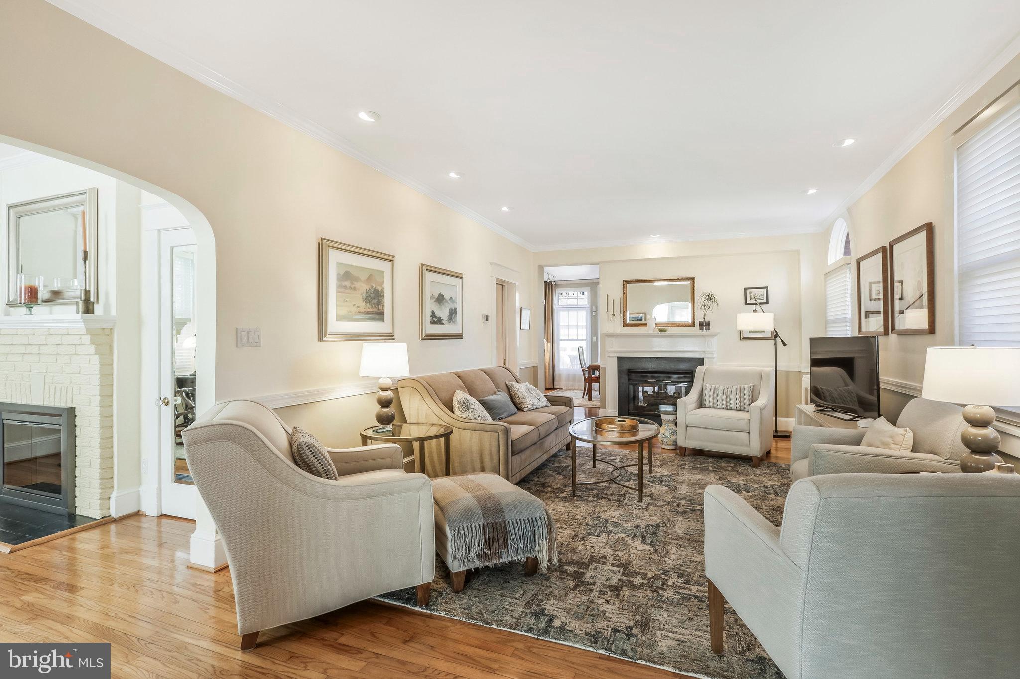 ROSEMONT - Residential