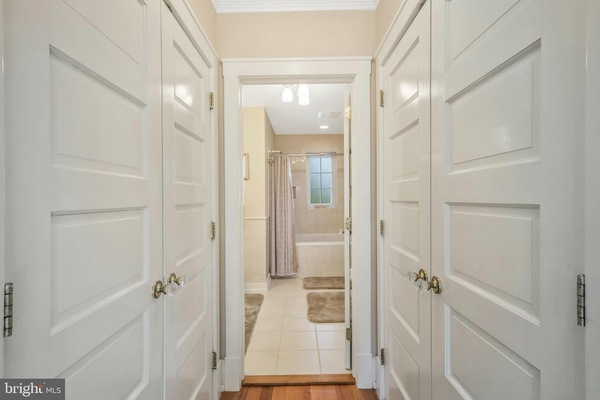 ROSEMONT - Residential