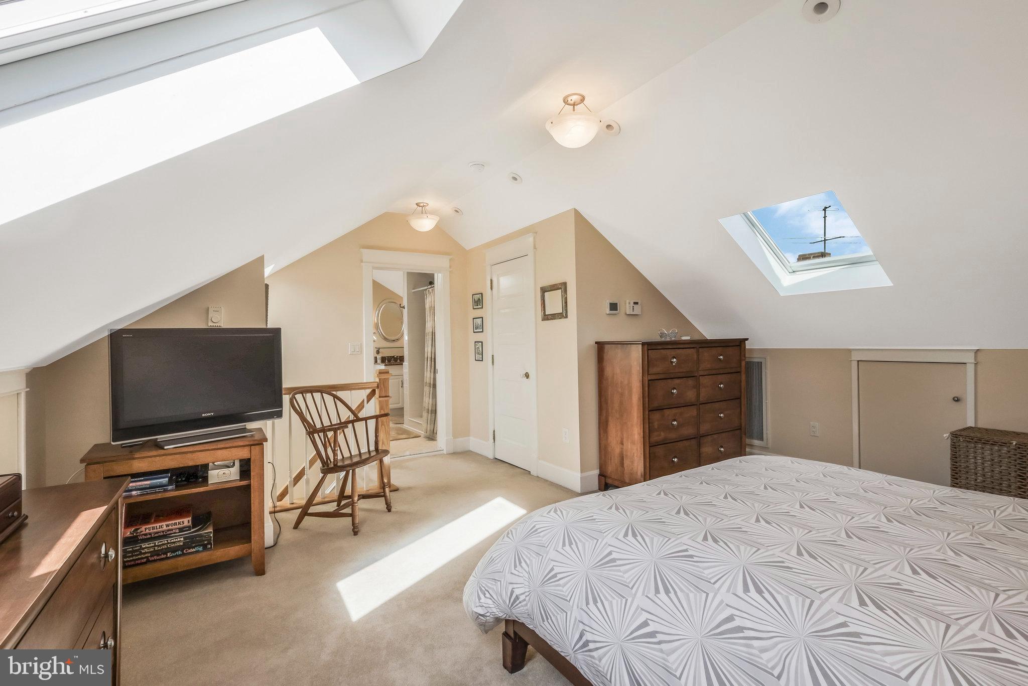 ROSEMONT - Residential