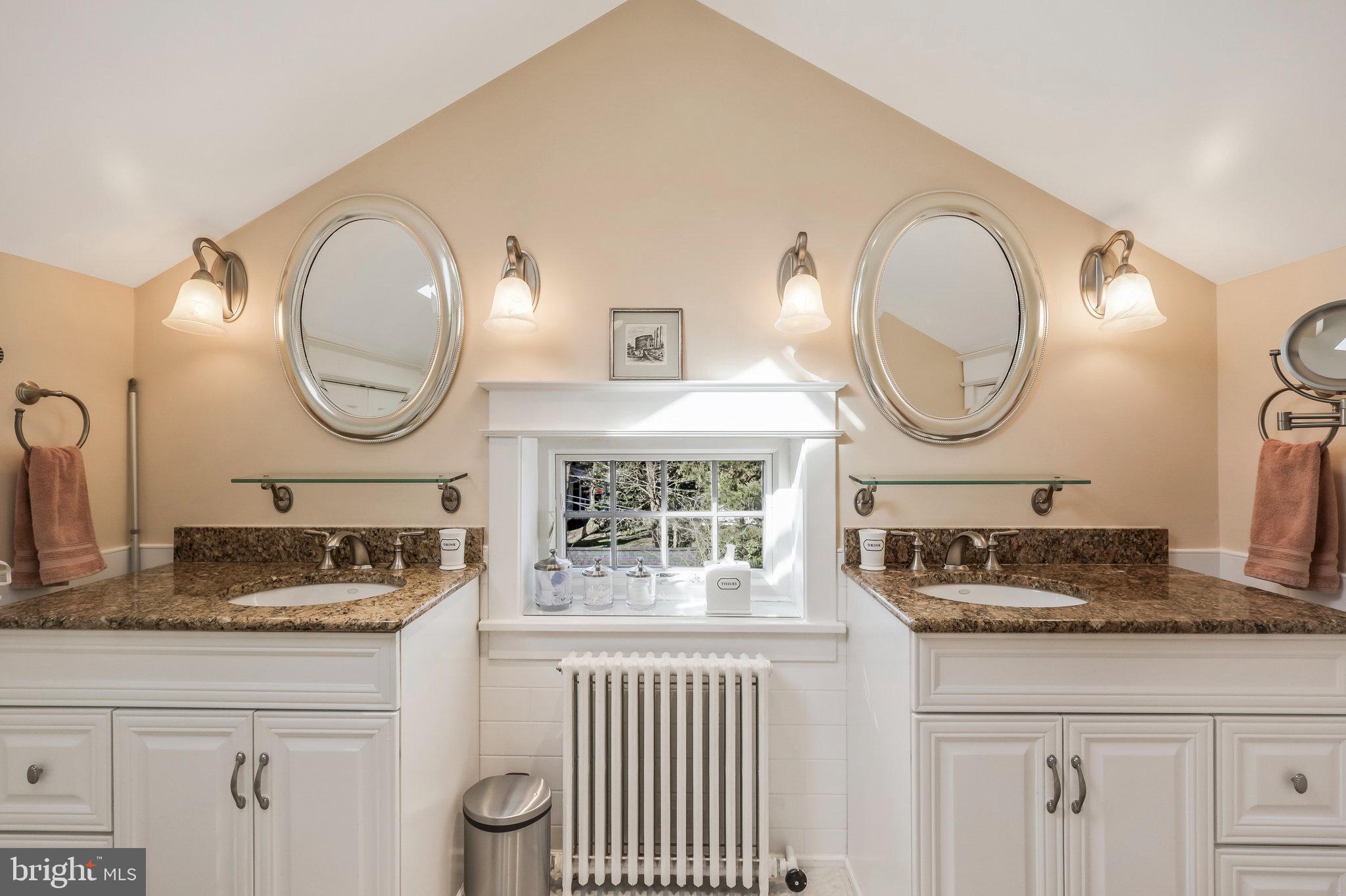 ROSEMONT - Residential