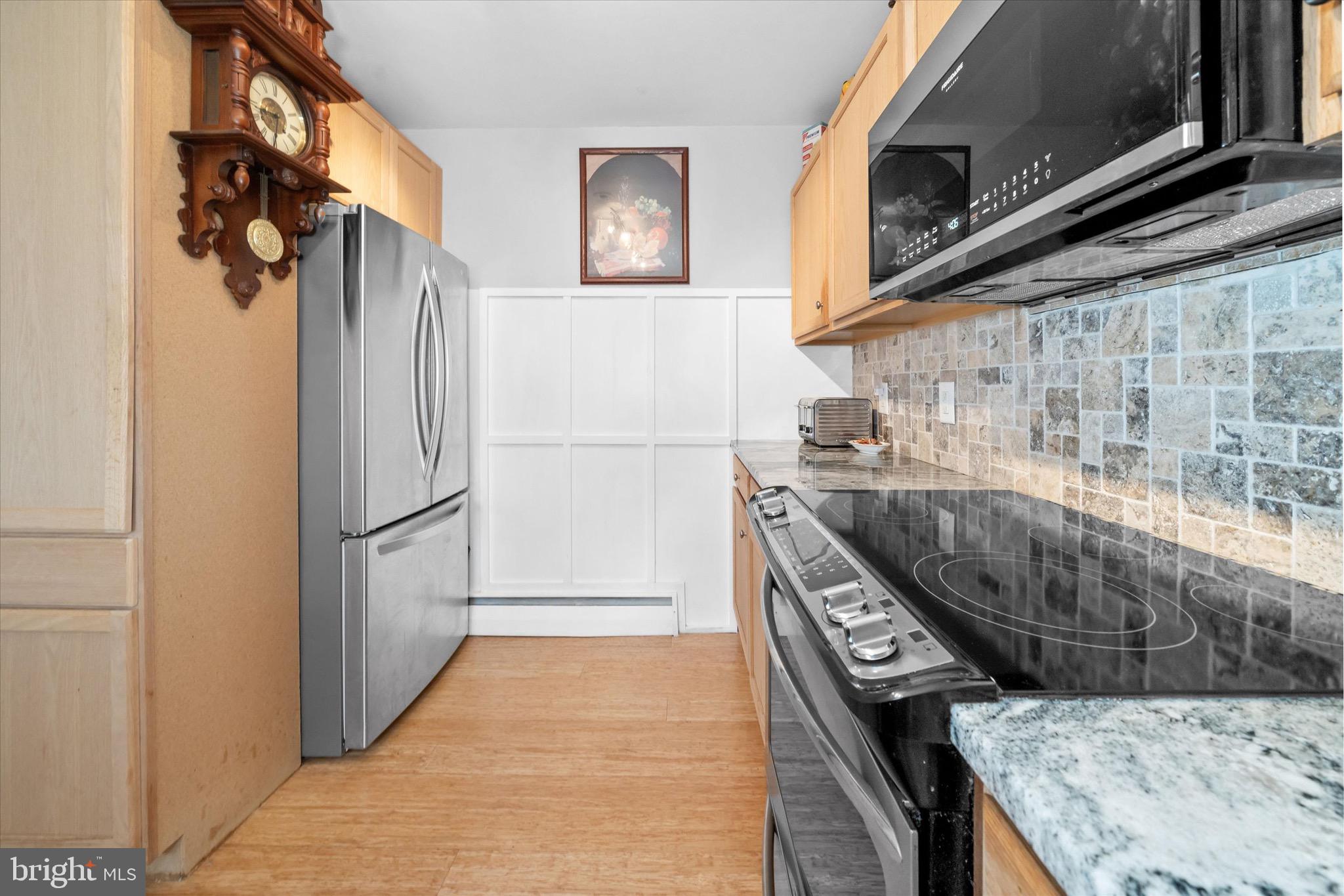 DELPARK MANOR - Residential