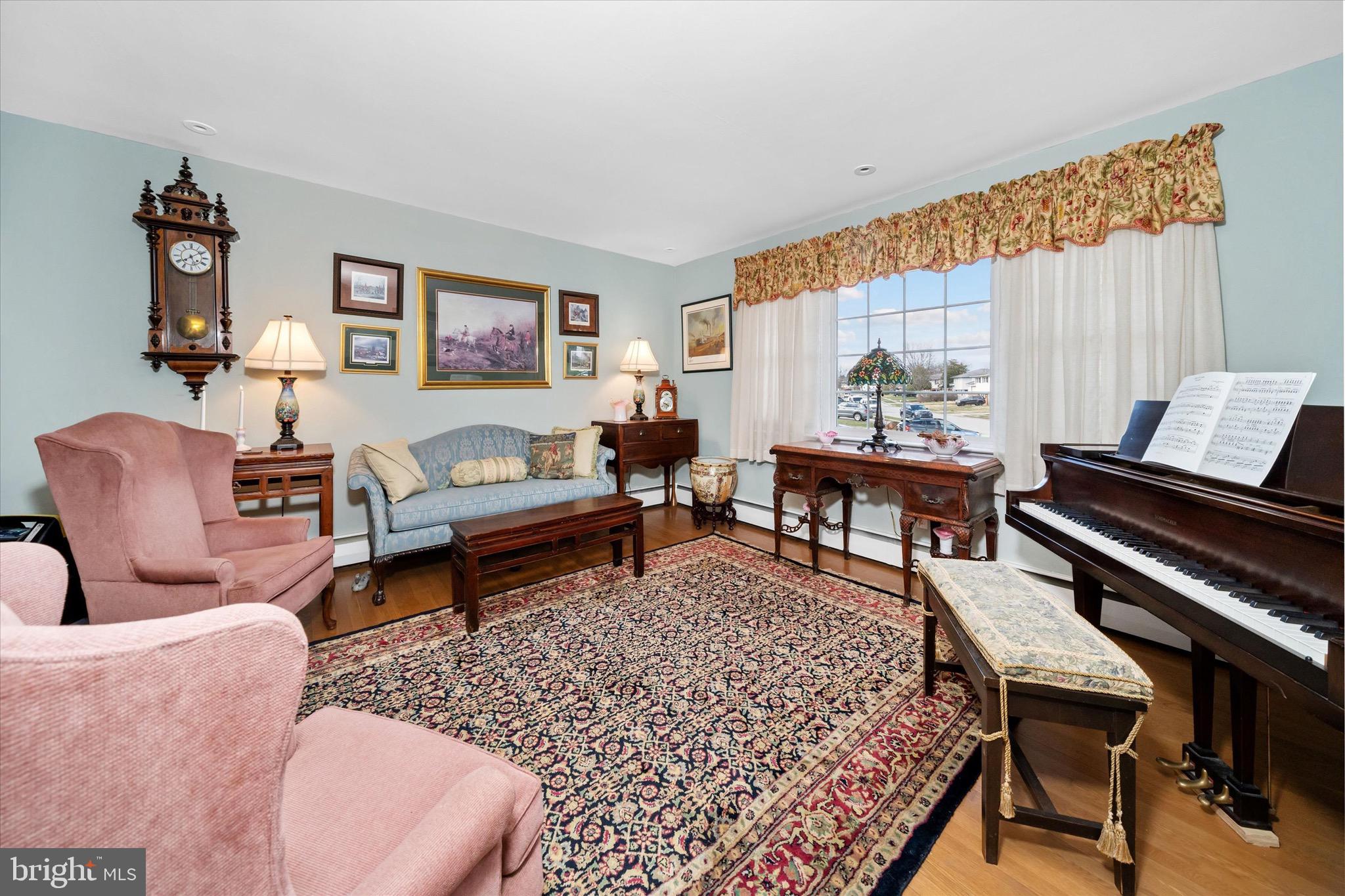 DELPARK MANOR - Residential