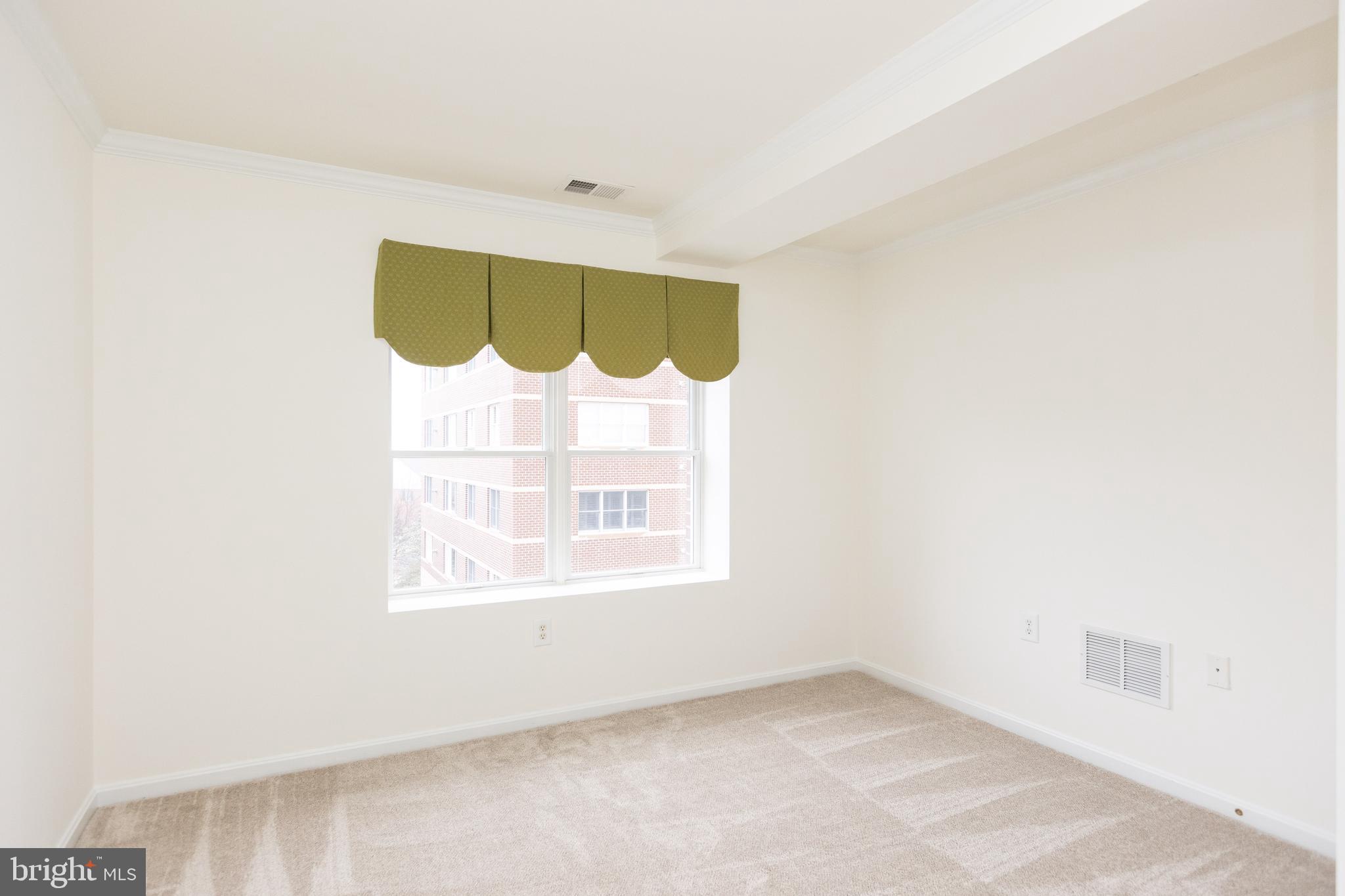 ROUNDWOOD RIDGE - Residential