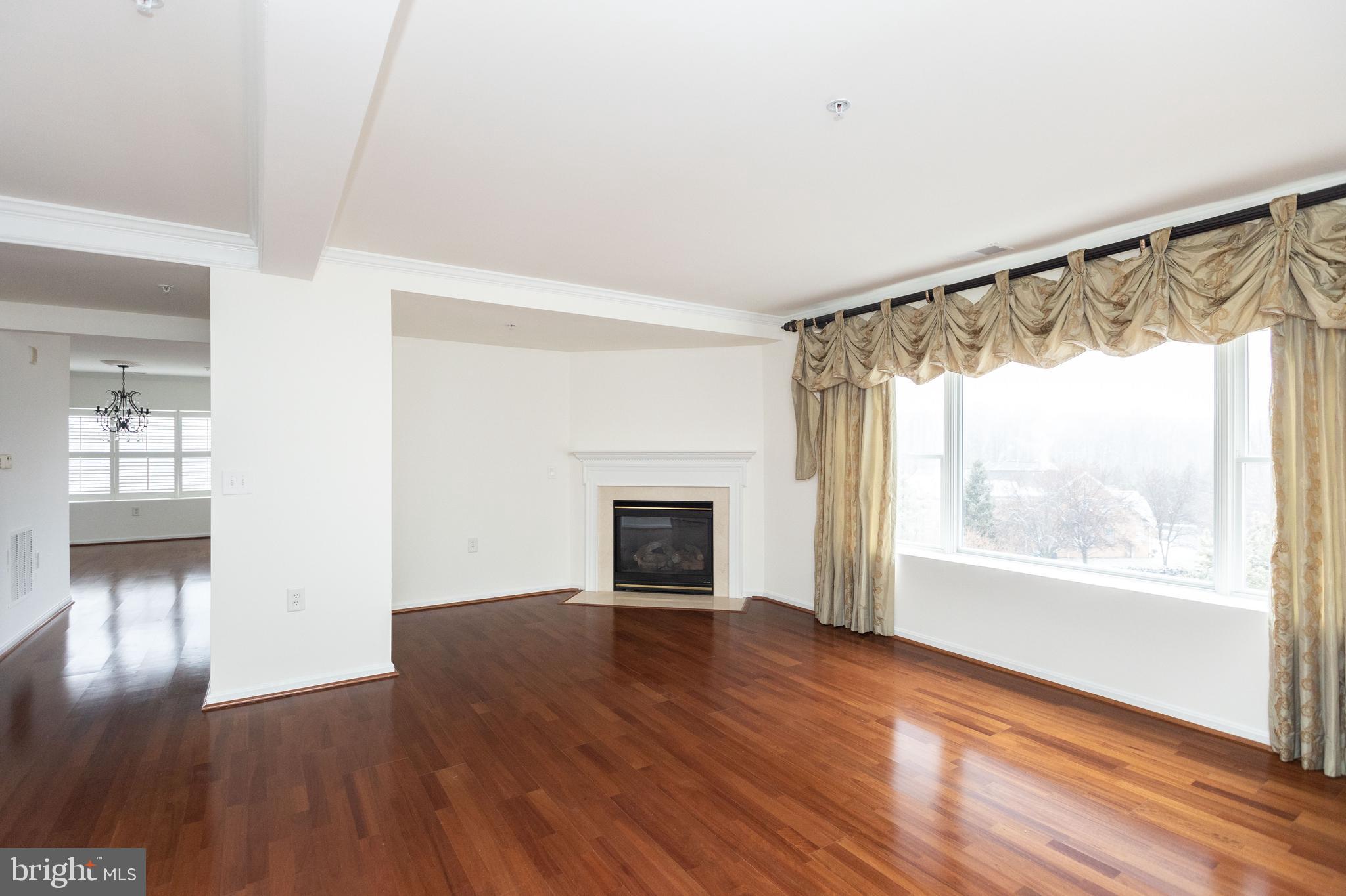 ROUNDWOOD RIDGE - Residential