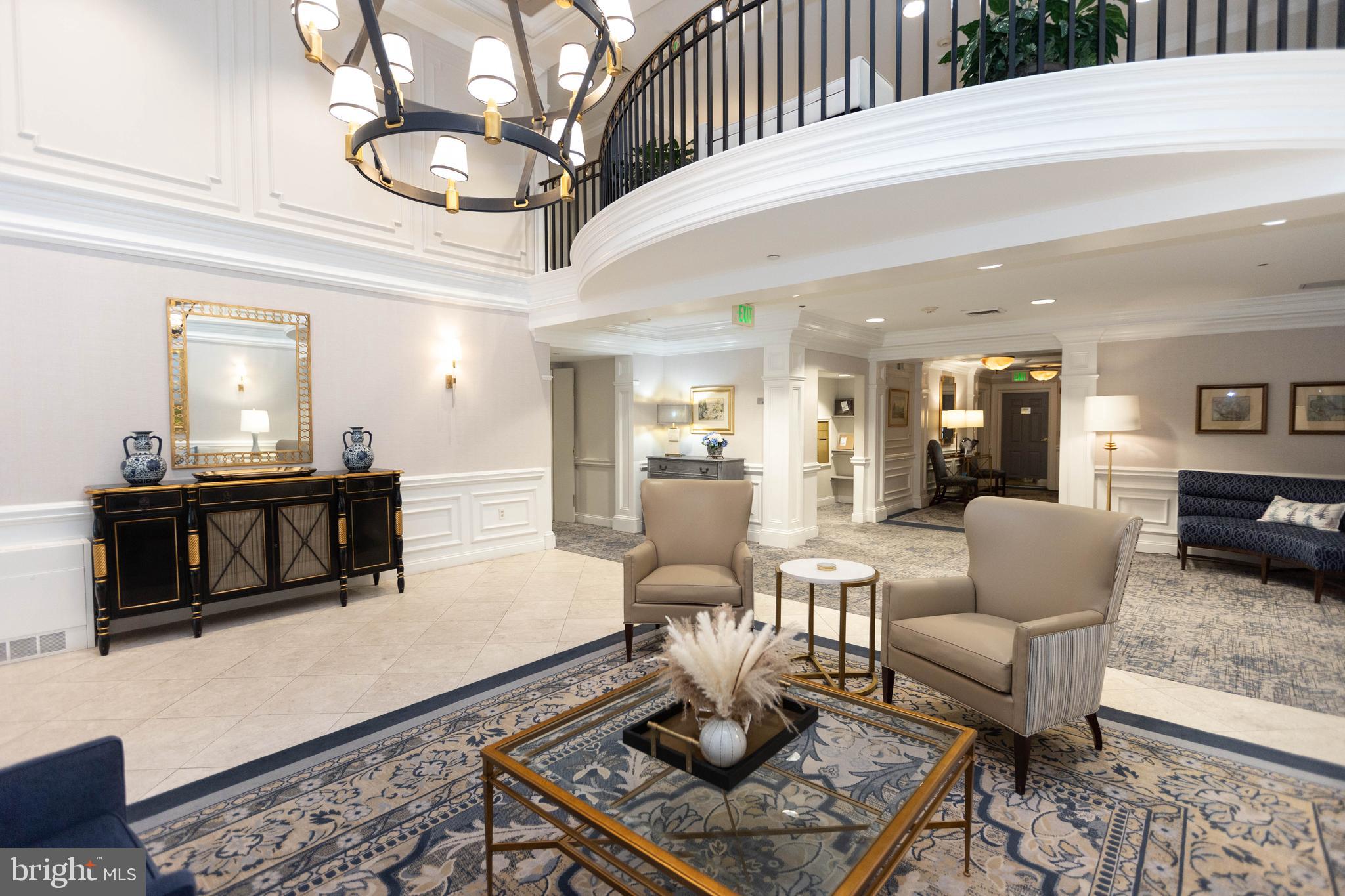 ROUNDWOOD RIDGE - Residential