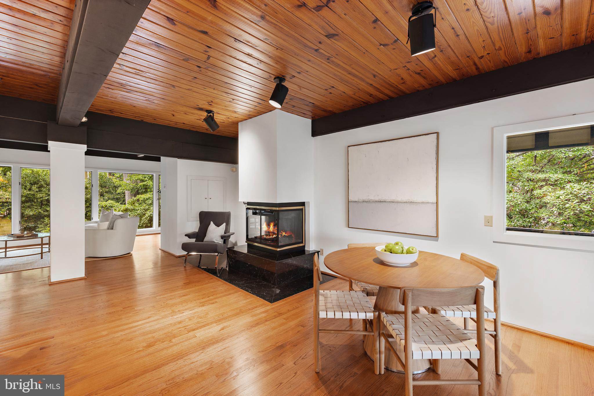 WELLINGTON - Residential