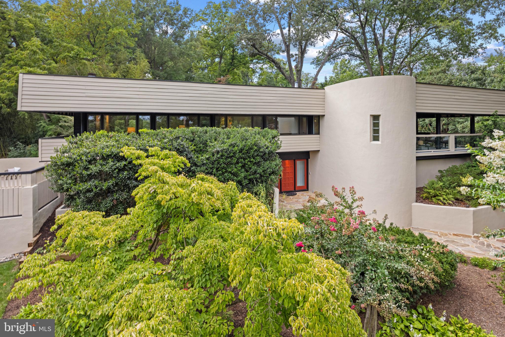 WELLINGTON - Residential