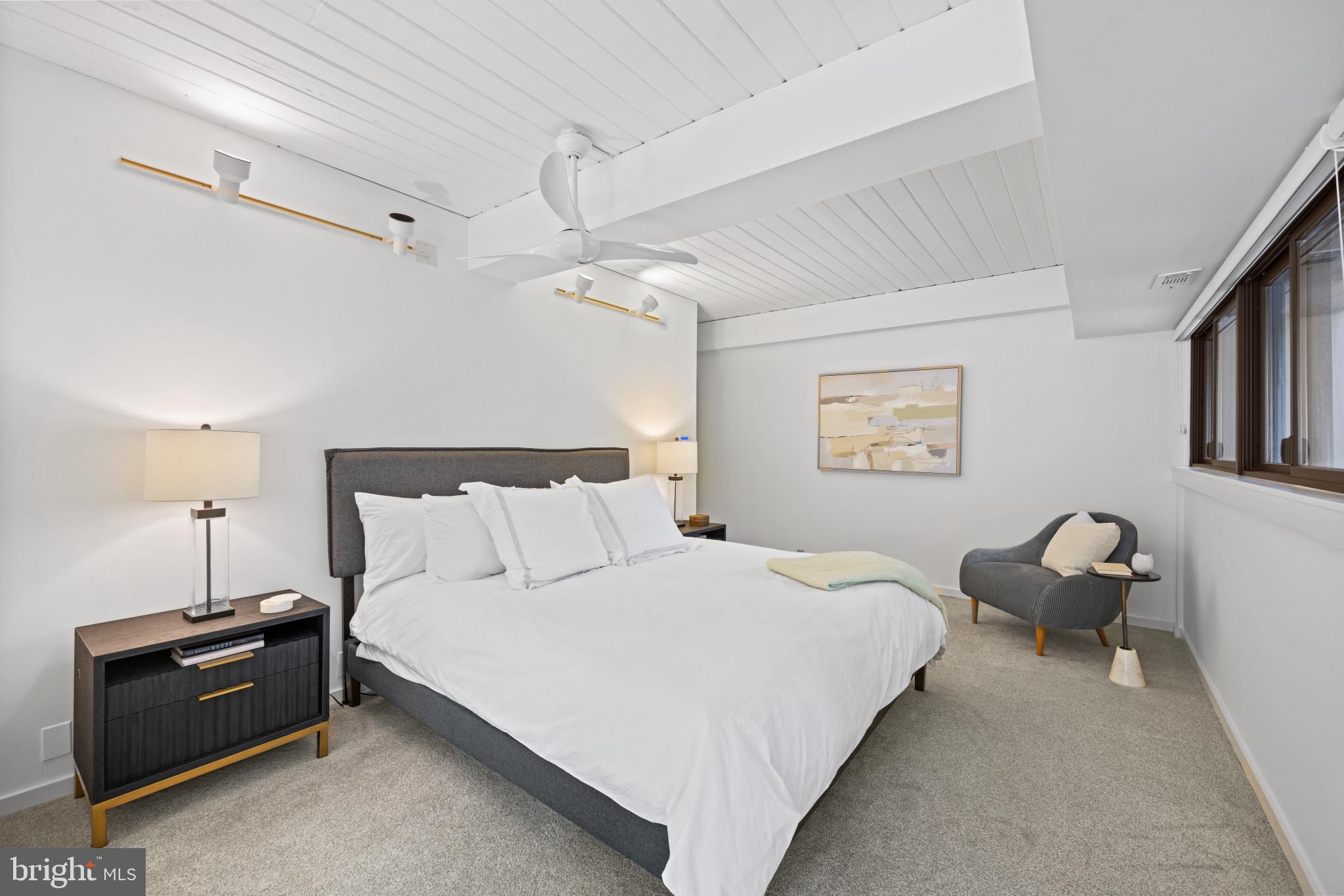 WELLINGTON - Residential