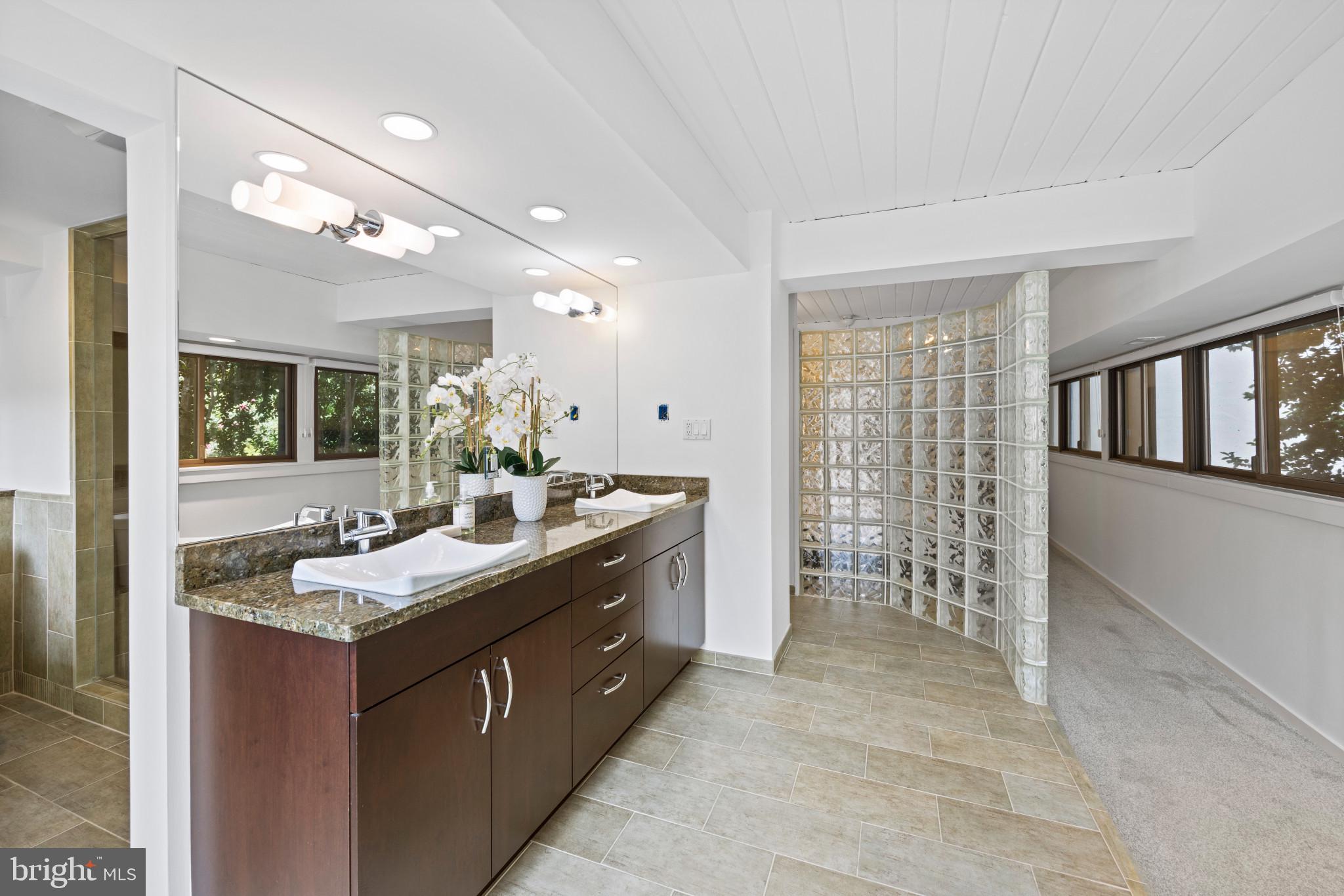 WELLINGTON - Residential