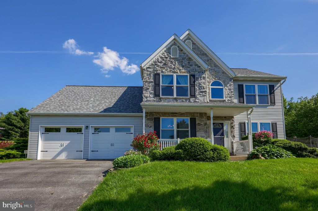 Photo of 3960 Birchwood Lane, Columbia, PA 17512 (MLS # PALA2051188)