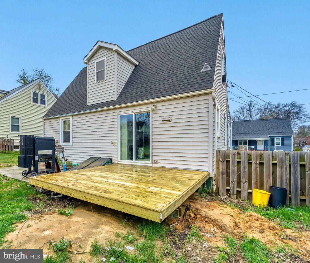 RIVERA BEACH - Residential