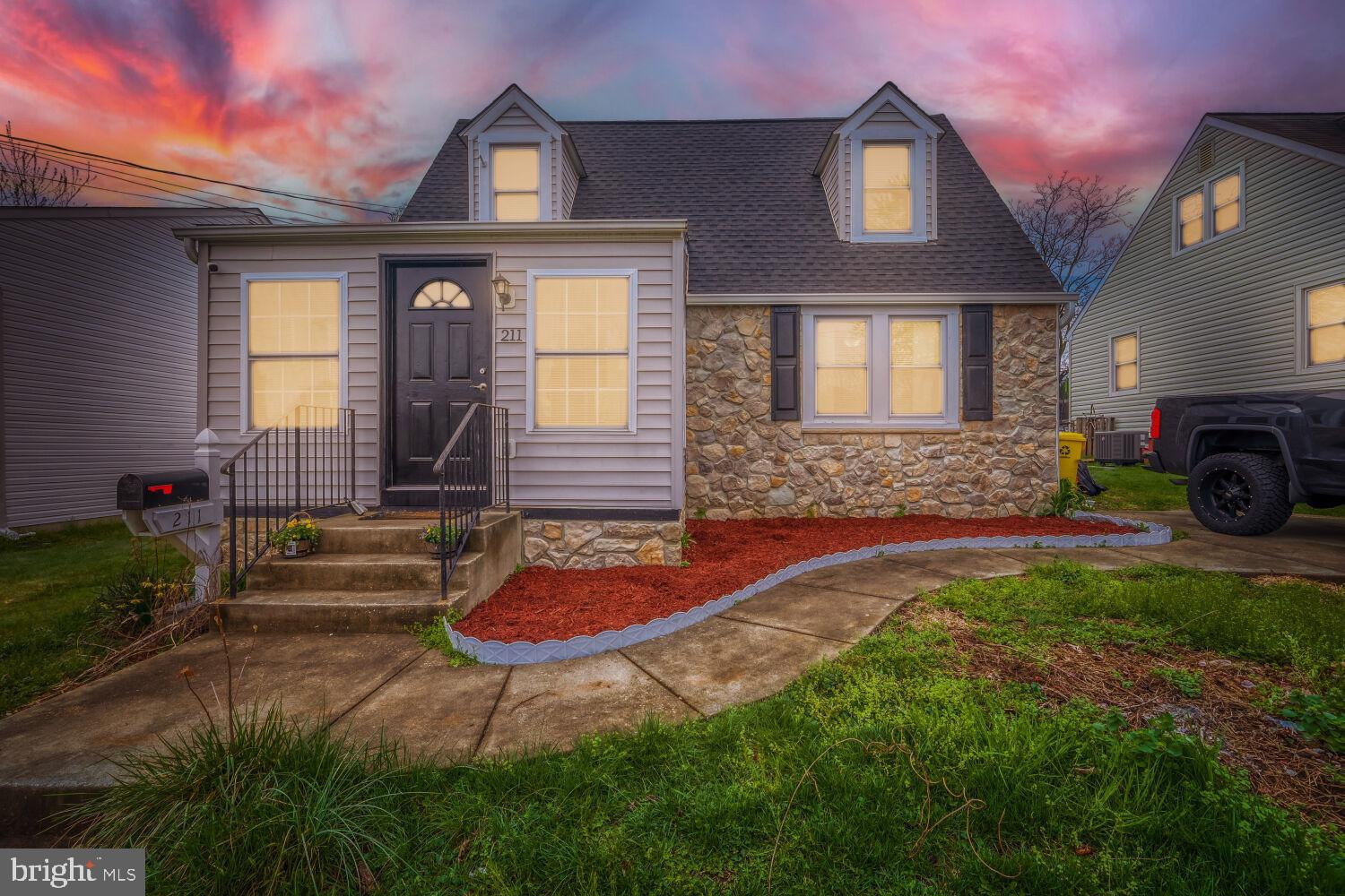 RIVERA BEACH - Residential