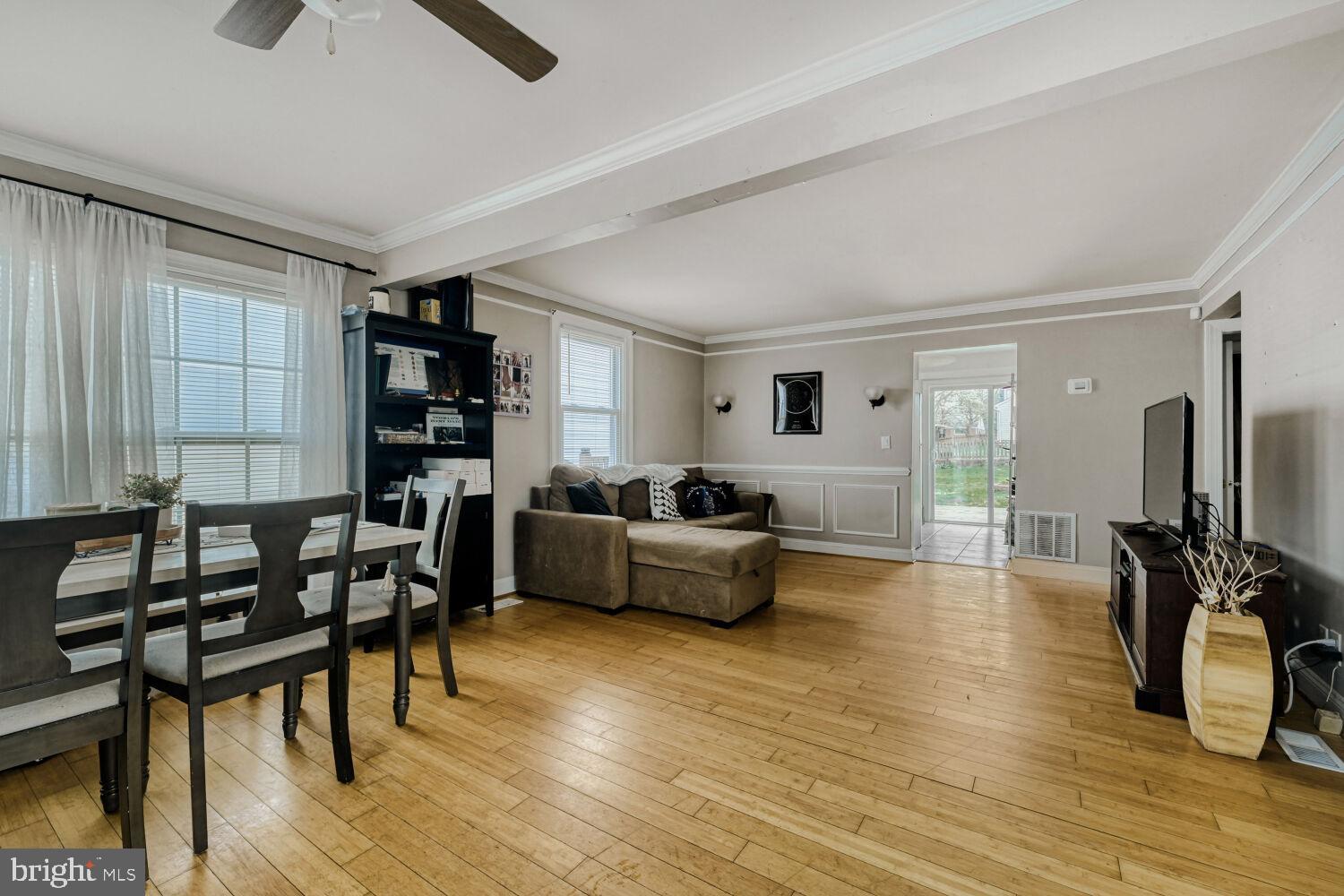 RIVERA BEACH - Residential