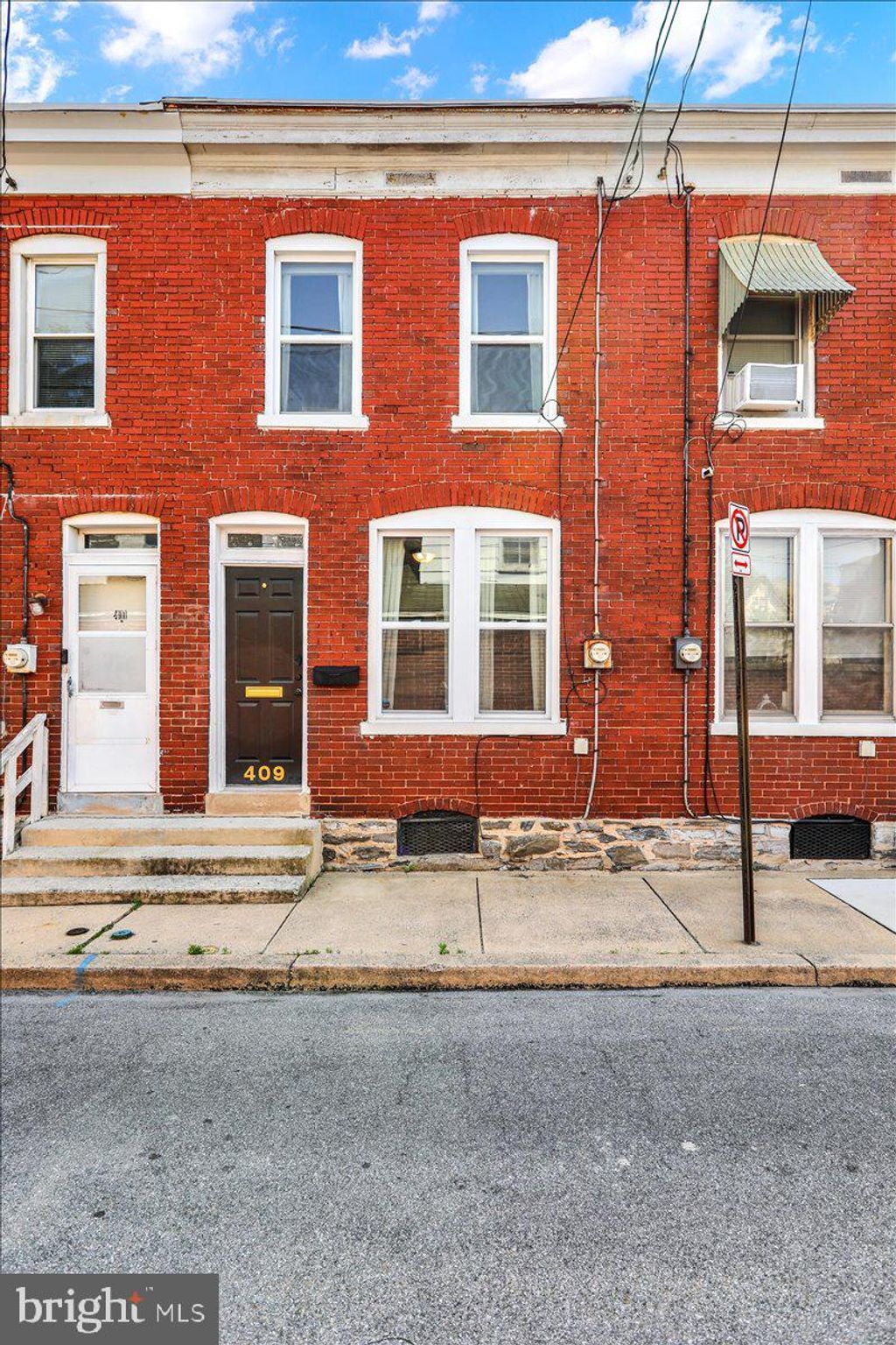 Photo of 409 N Cherry Street, LANCASTER, PA 17602 (MLS # PALA2071386)