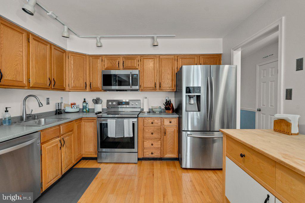 THE CEDARS - Residential