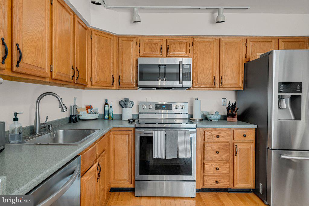 THE CEDARS - Residential