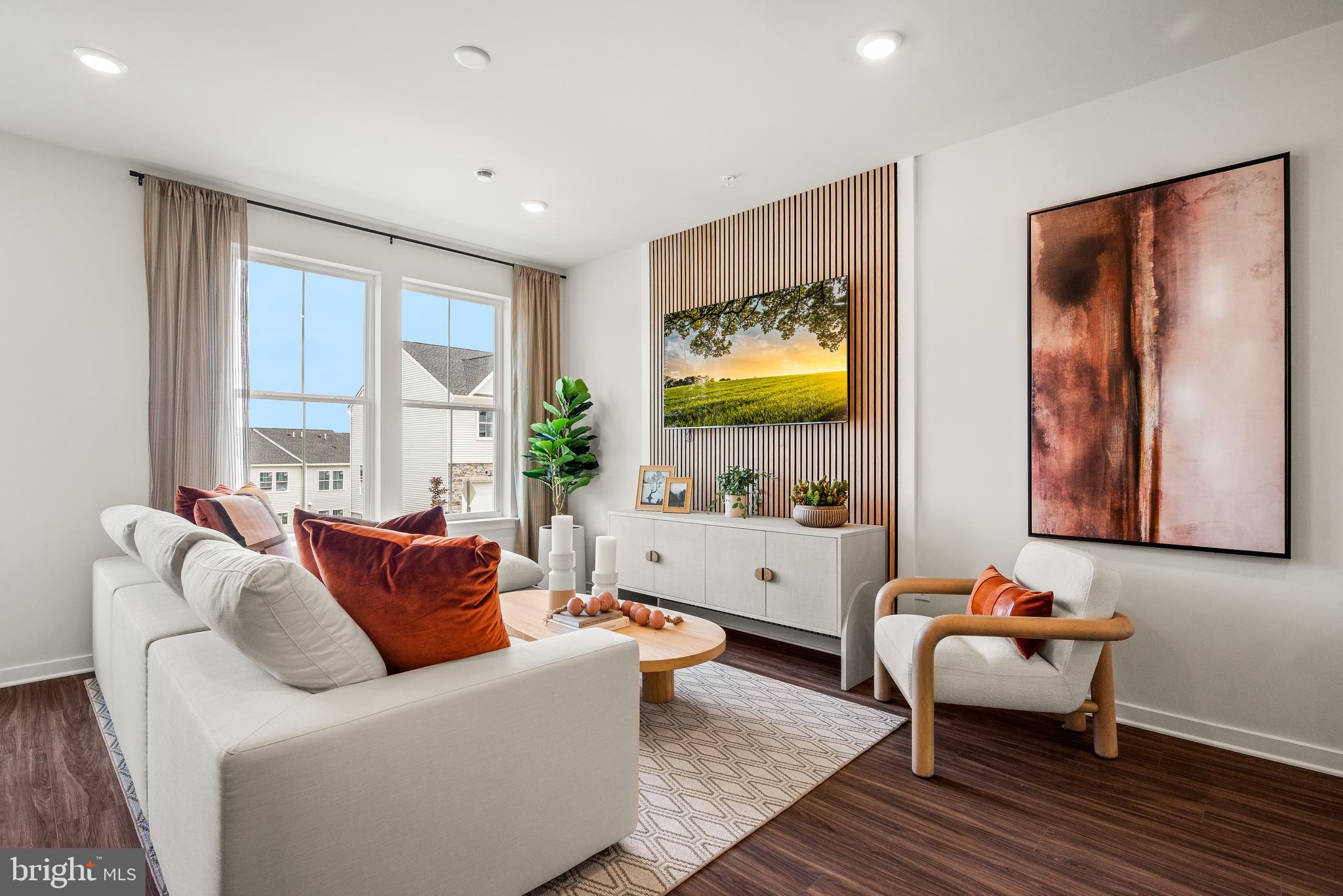 SPRING OAKS - Residential