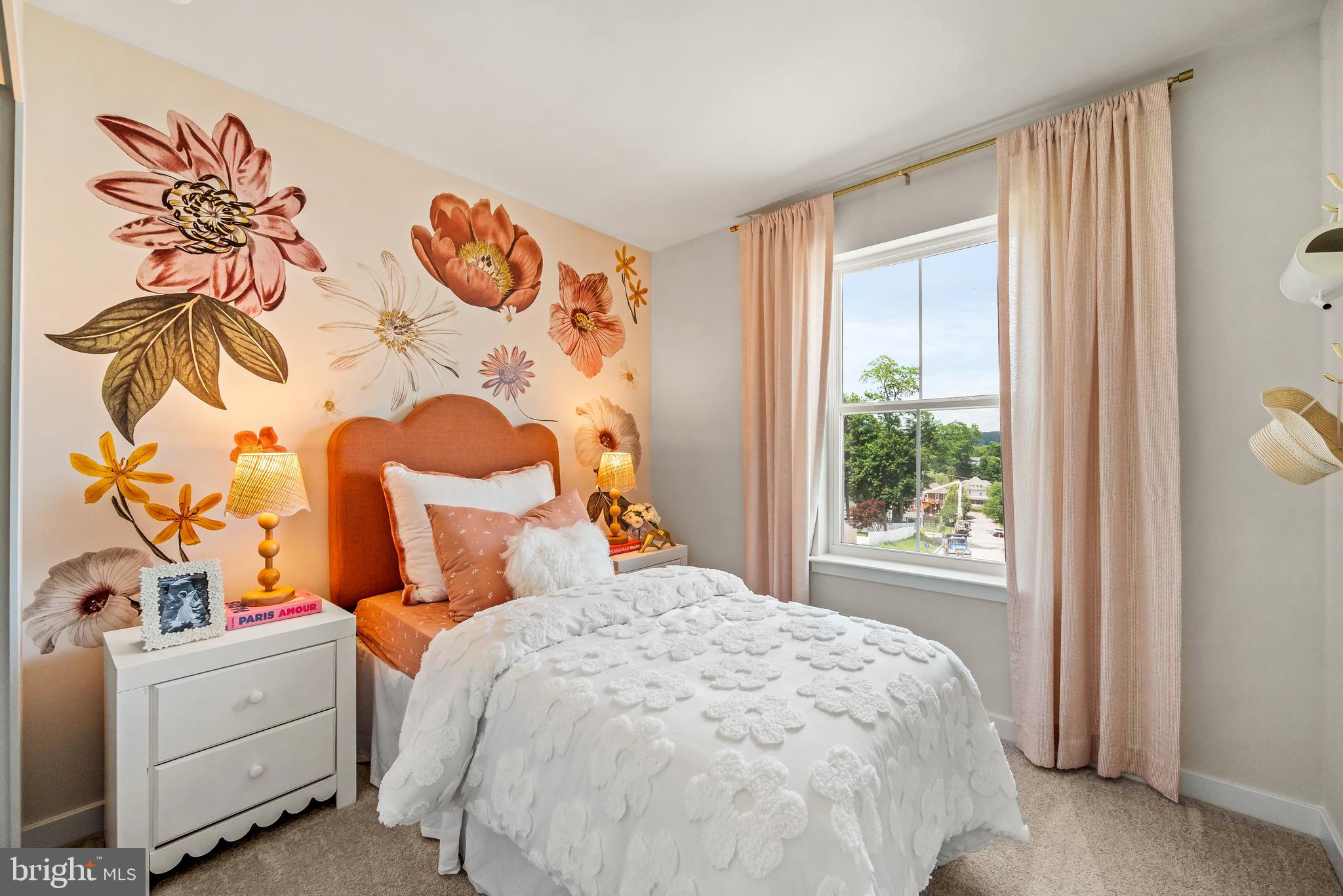 SPRING OAKS - Residential