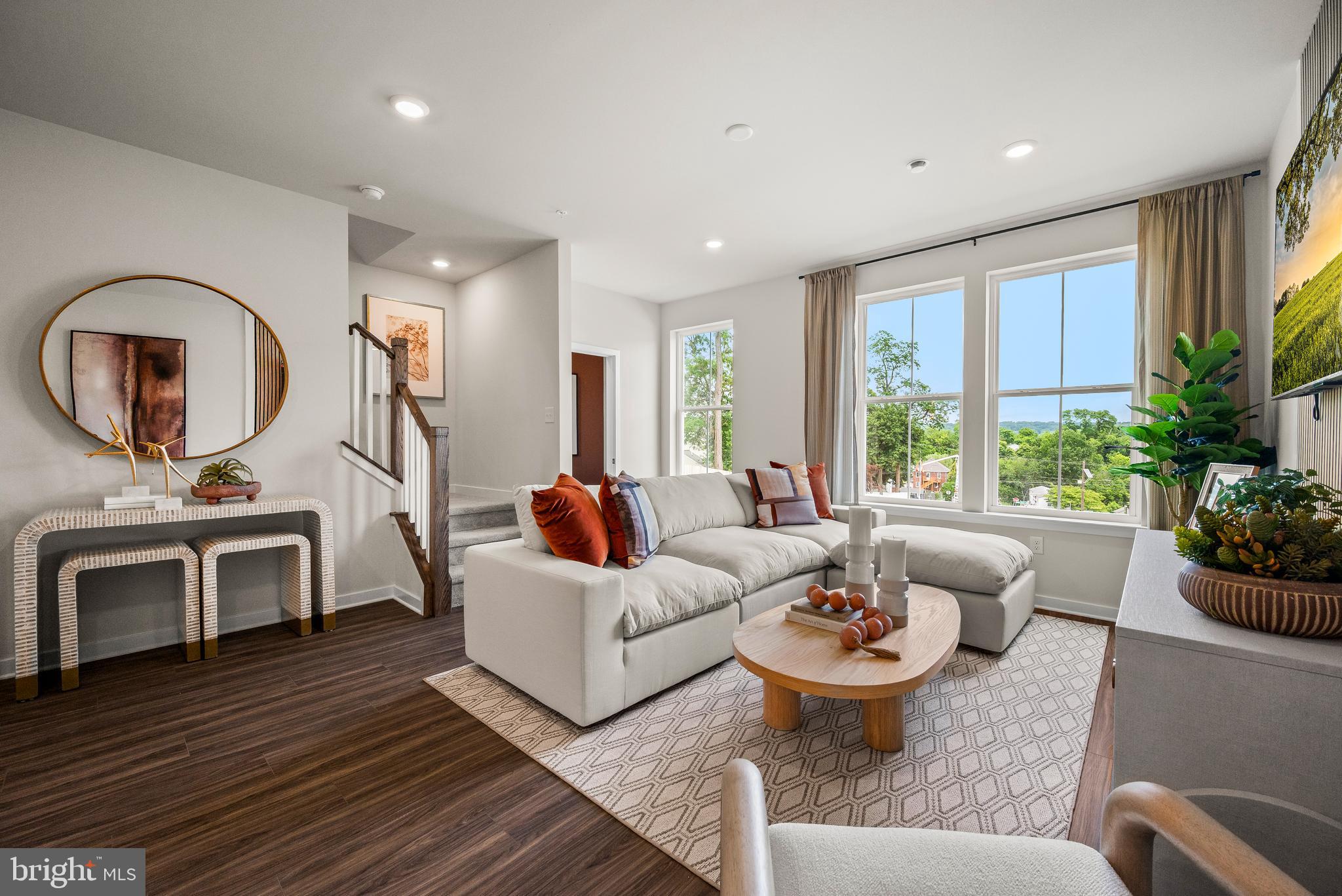 SPRING OAKS - Residential