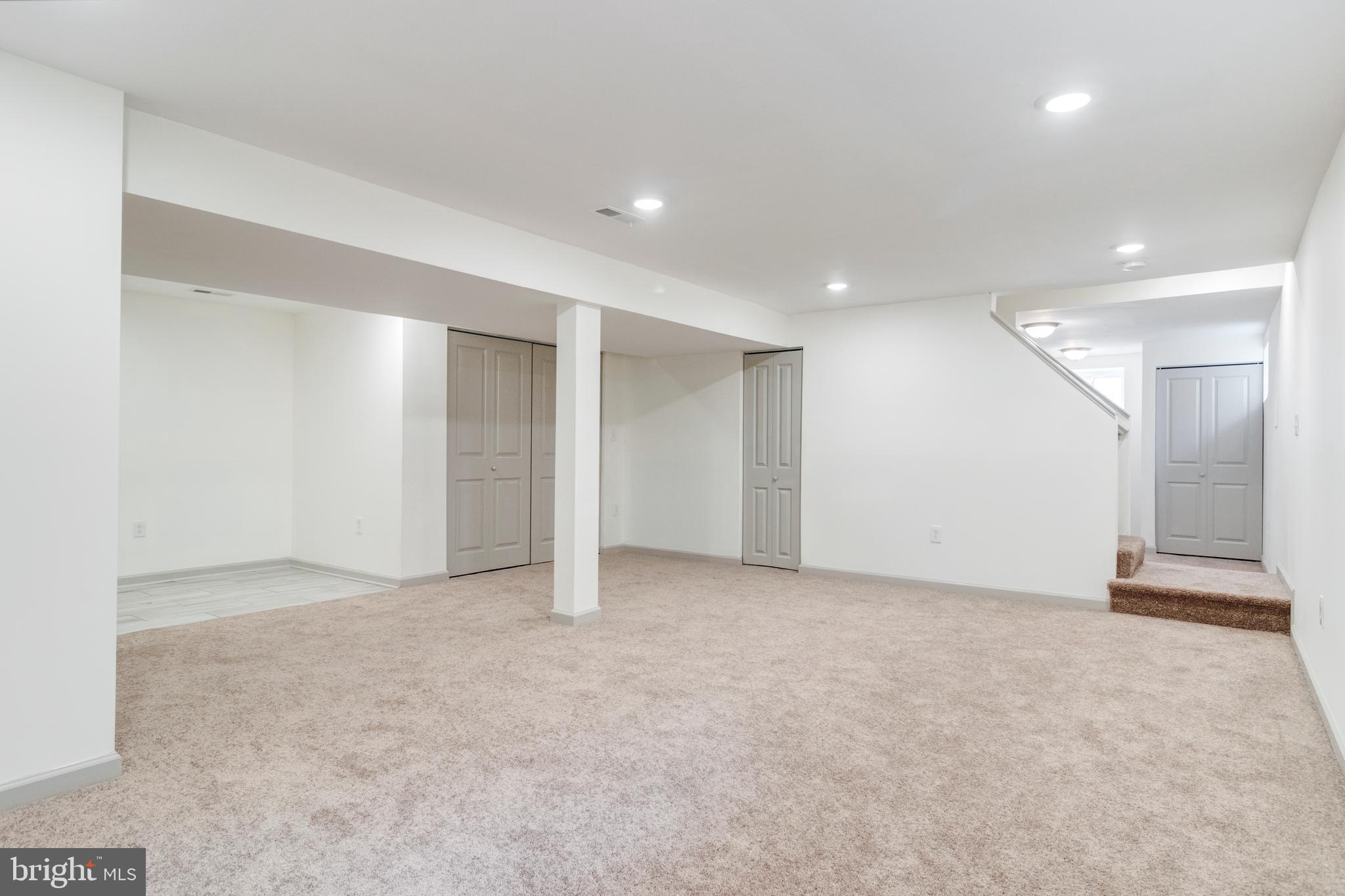 TEMPLE HILLS - Residential