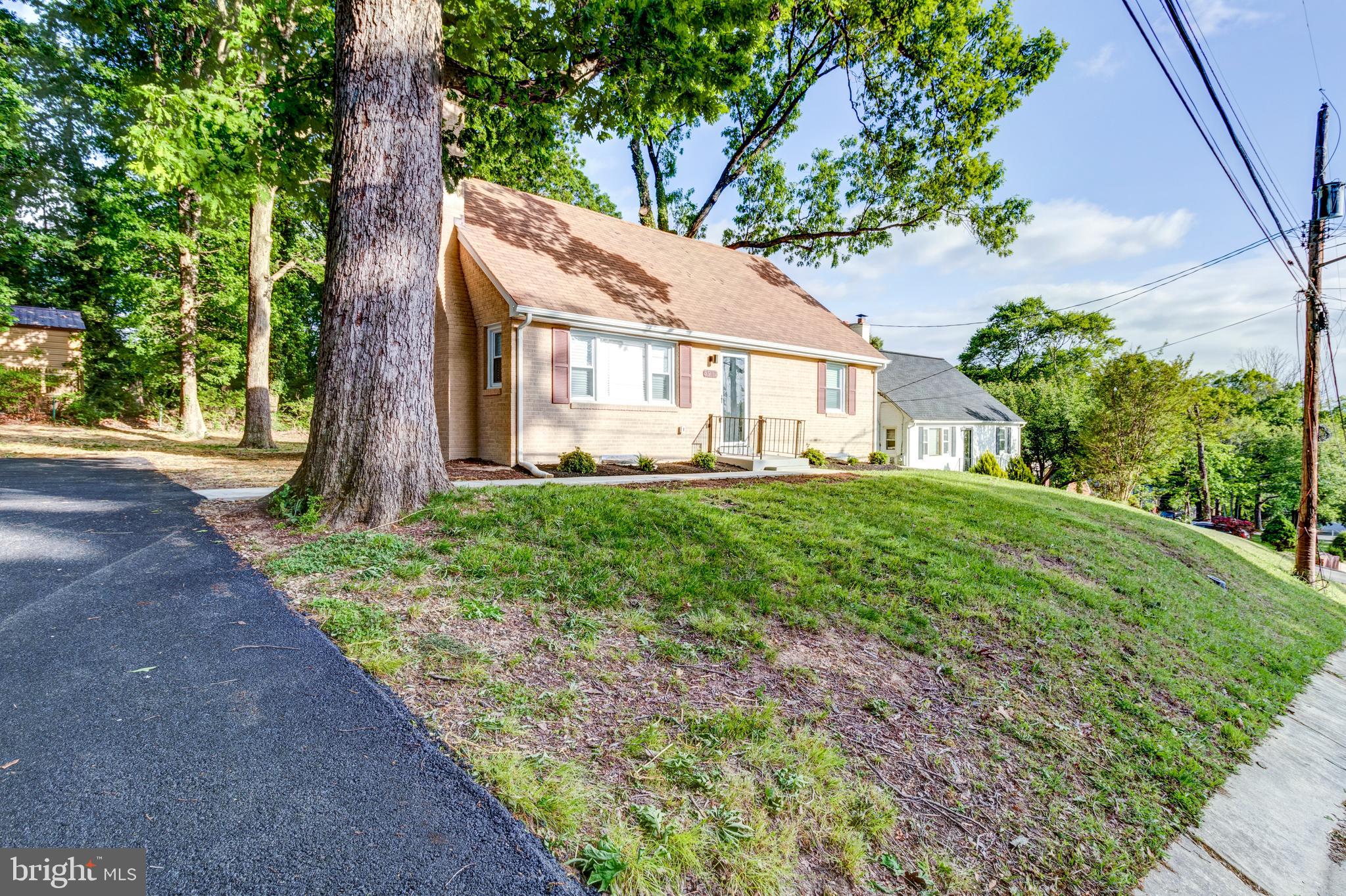 TEMPLE HILLS - Residential