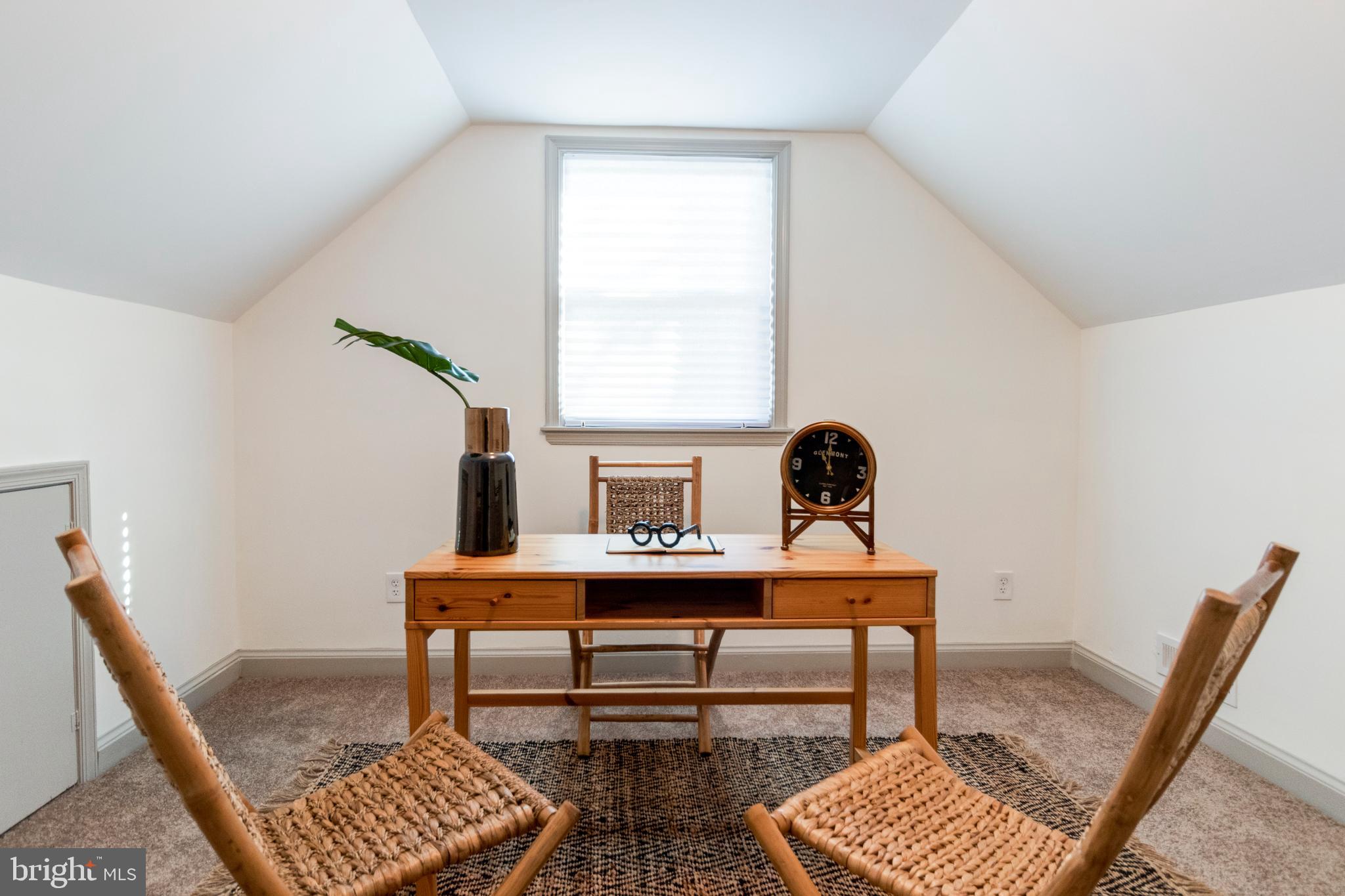 TEMPLE HILLS - Residential