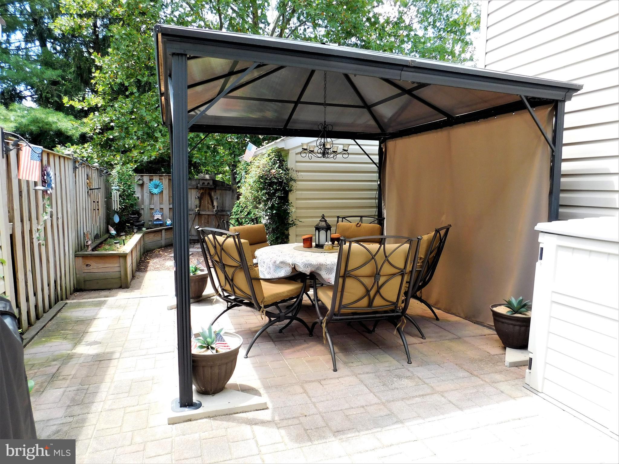 FREDERICK HEIGHTS - Residential