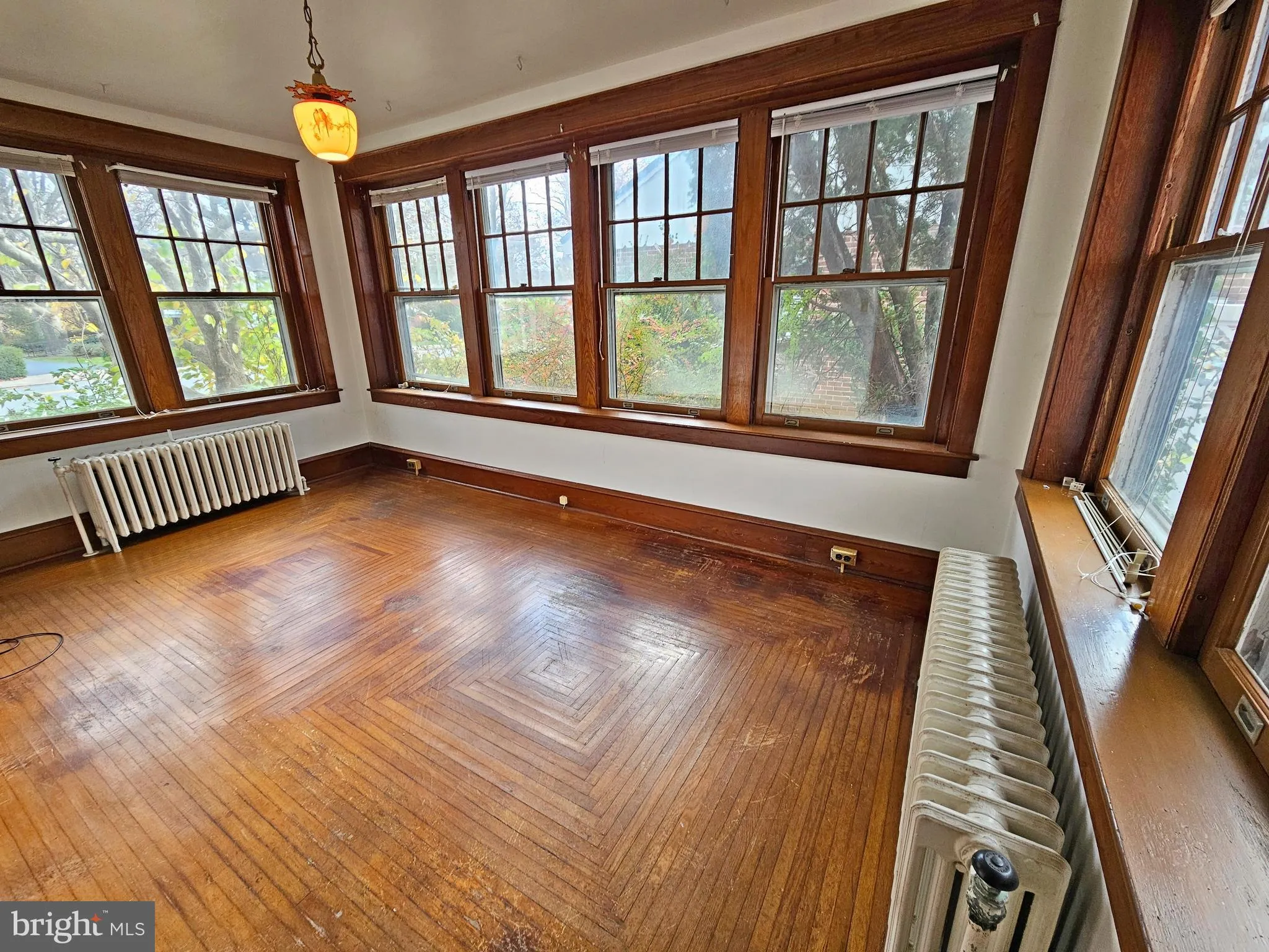 Akron, Pennsylvania 17501, United States, 4 Bedrooms Bedrooms, ,3 BathroomsBathrooms,Residential,Coming Soon,243575