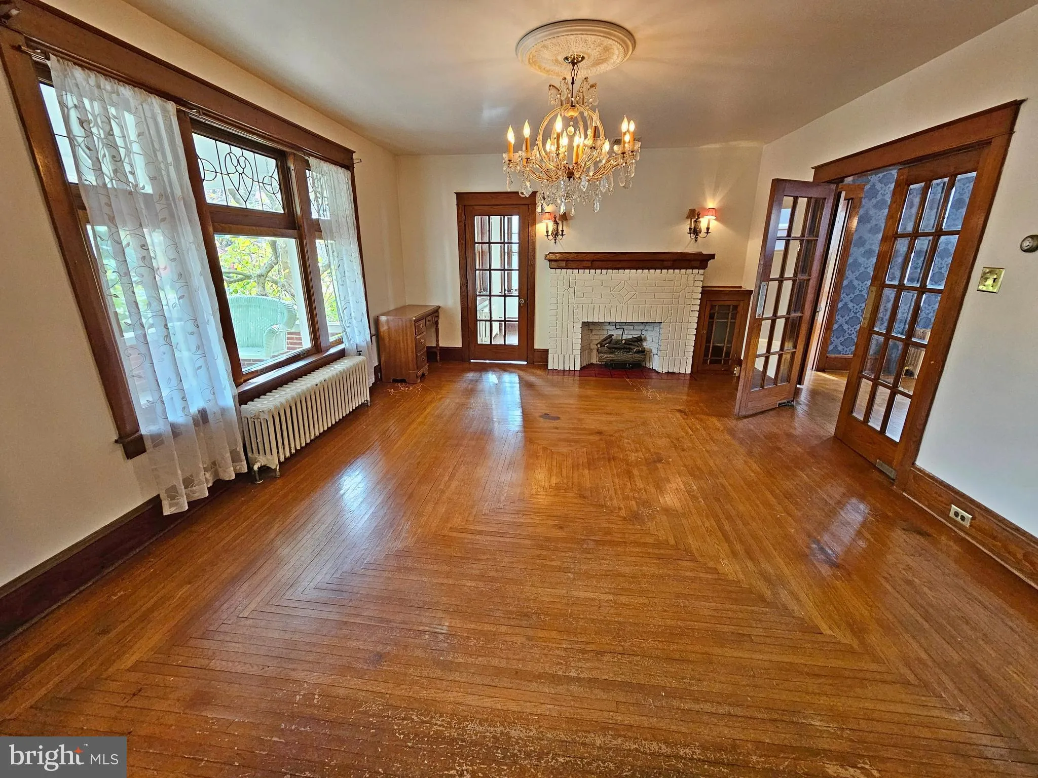 Akron, Pennsylvania 17501, United States, 4 Bedrooms Bedrooms, ,3 BathroomsBathrooms,Residential,Coming Soon,243575