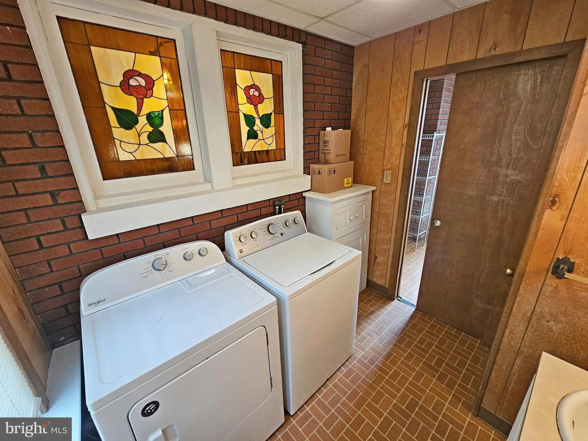 Akron, Pennsylvania 17501, United States, 4 Bedrooms Bedrooms, ,3 BathroomsBathrooms,Residential,Coming Soon,243575