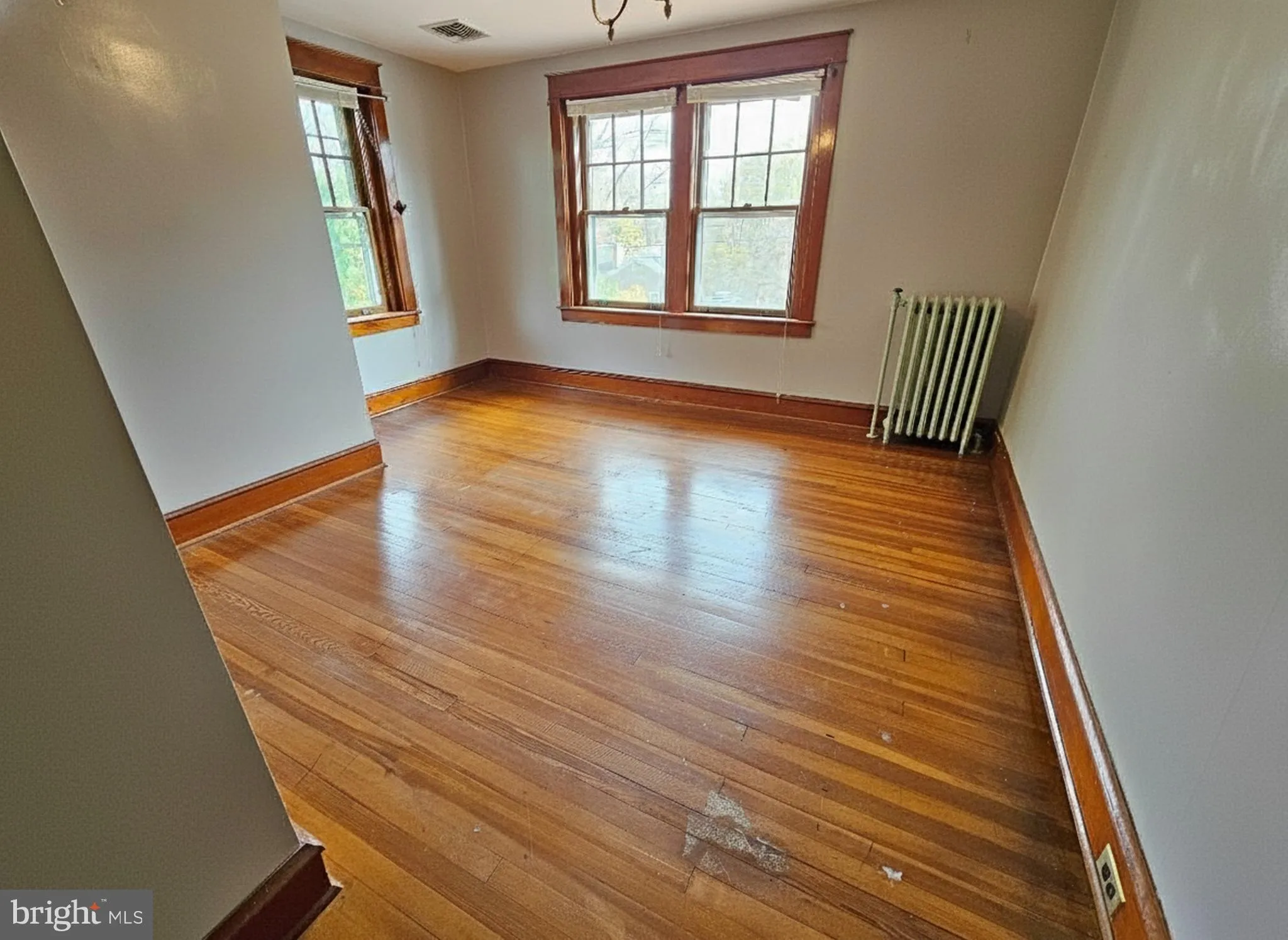 Akron, Pennsylvania 17501, United States, 4 Bedrooms Bedrooms, ,3 BathroomsBathrooms,Residential,Coming Soon,243575