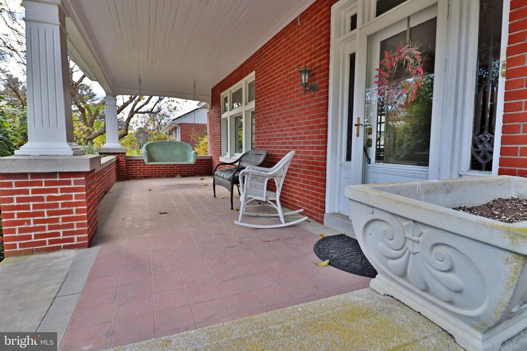 Photo of 320 S 9th Street, AKRON, PA 17501 (MLS # PALA2079444)